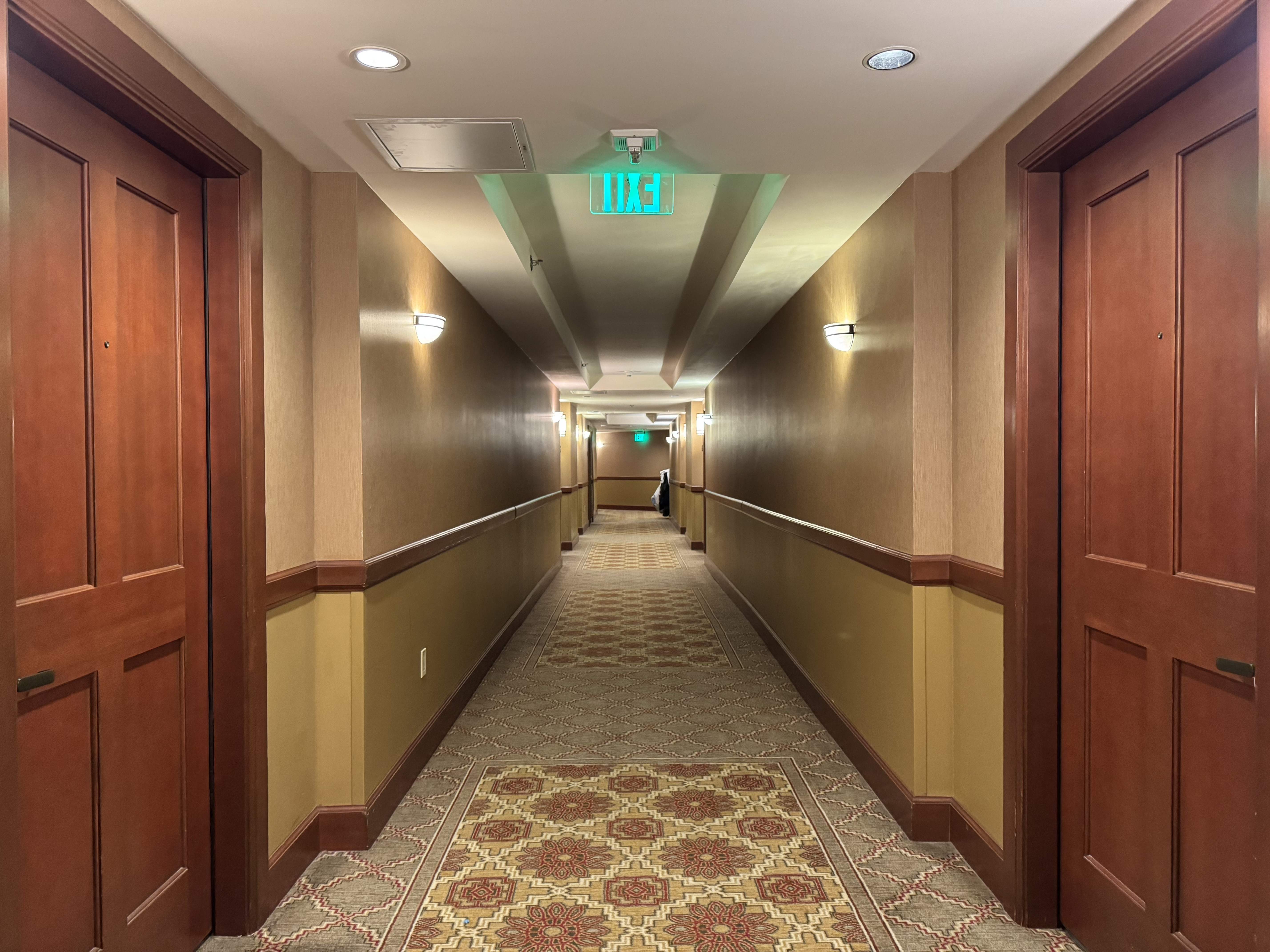 Everline Resort Spa Destination Hyatt guest floor hallway
