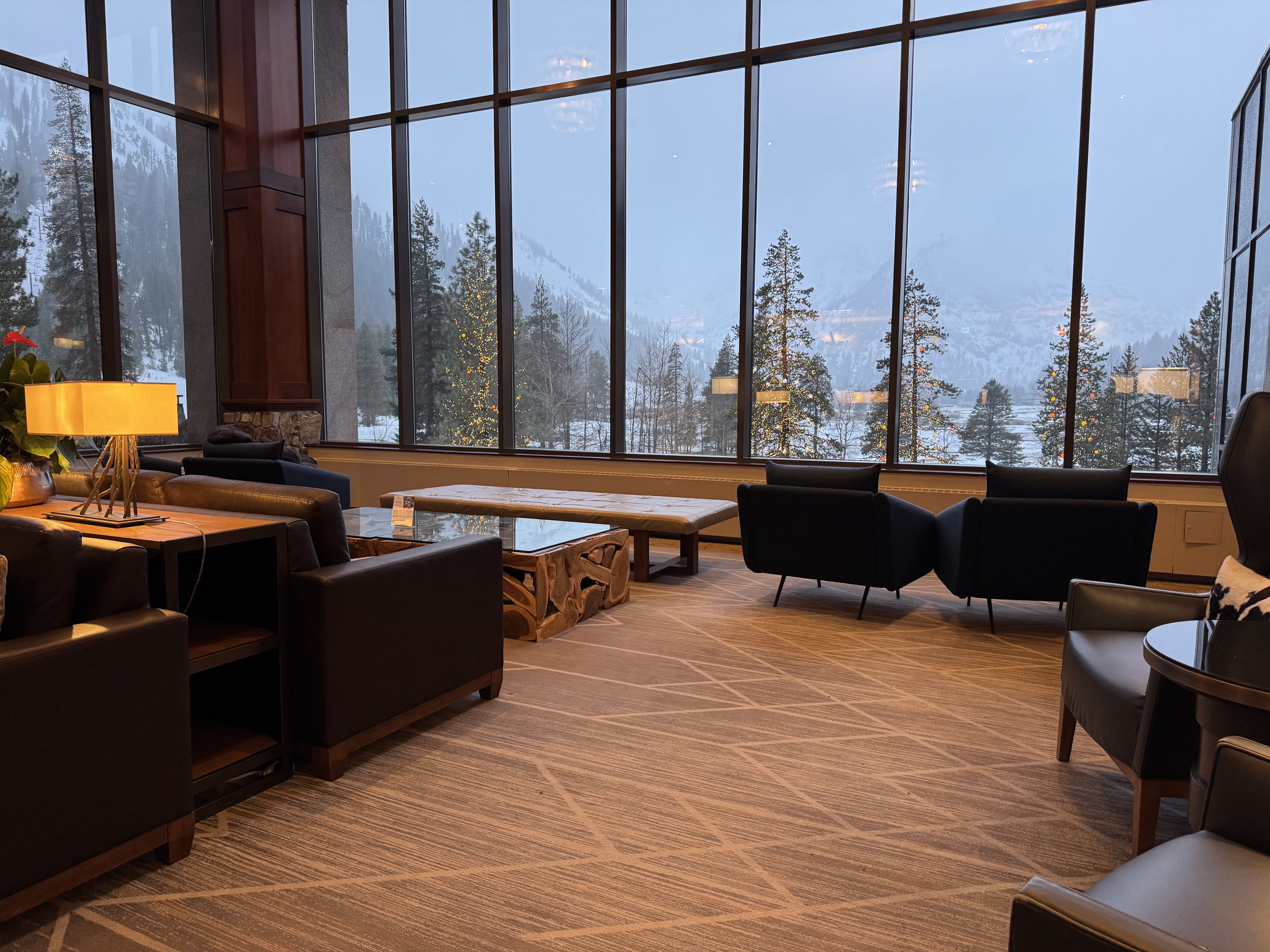 Everline Resort Spa Destination Hyatt lobby seating windows