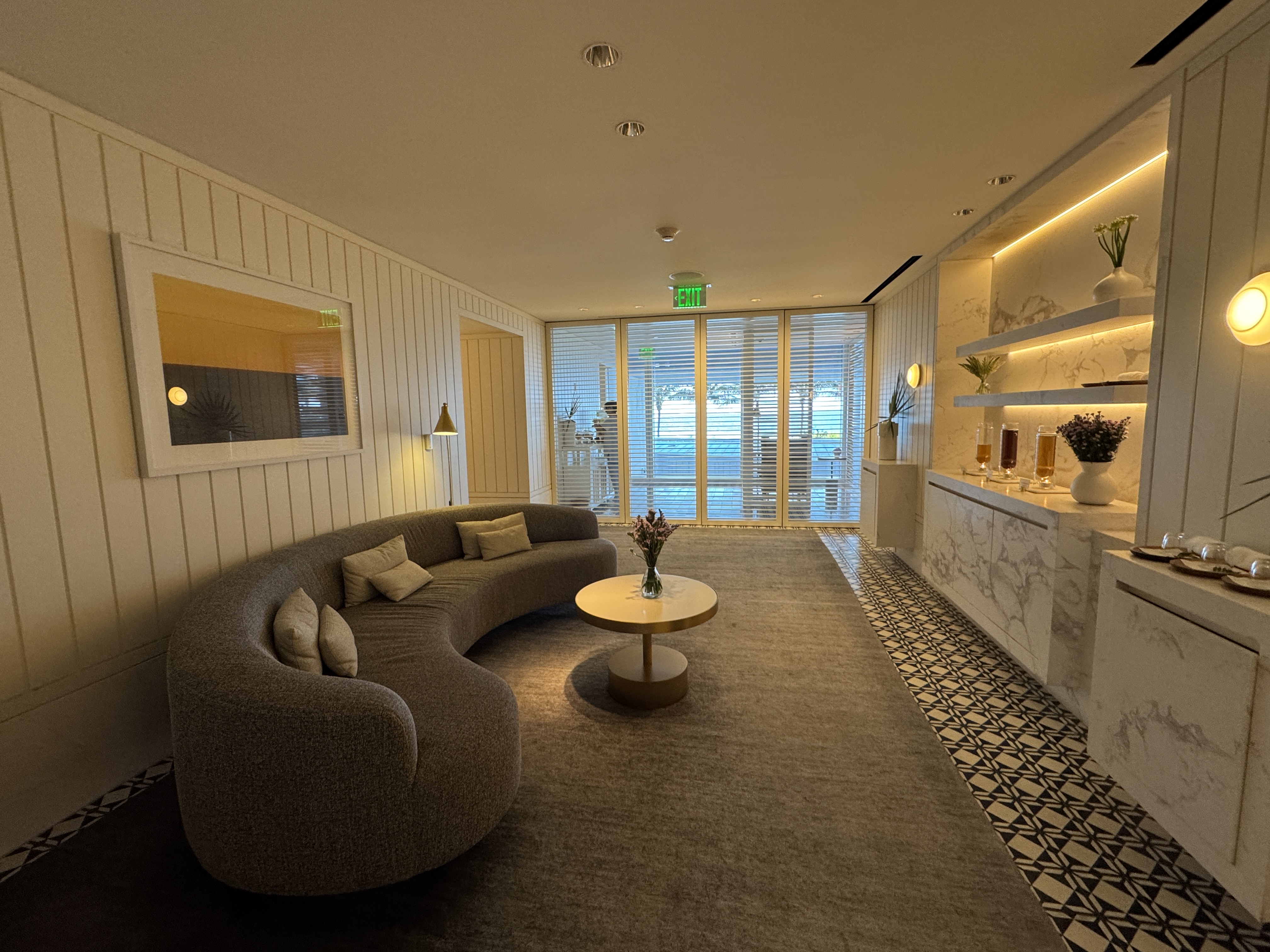 Four Seasons Surf Club Spa Living Area Four Seasons Surf Club Spa Living Area