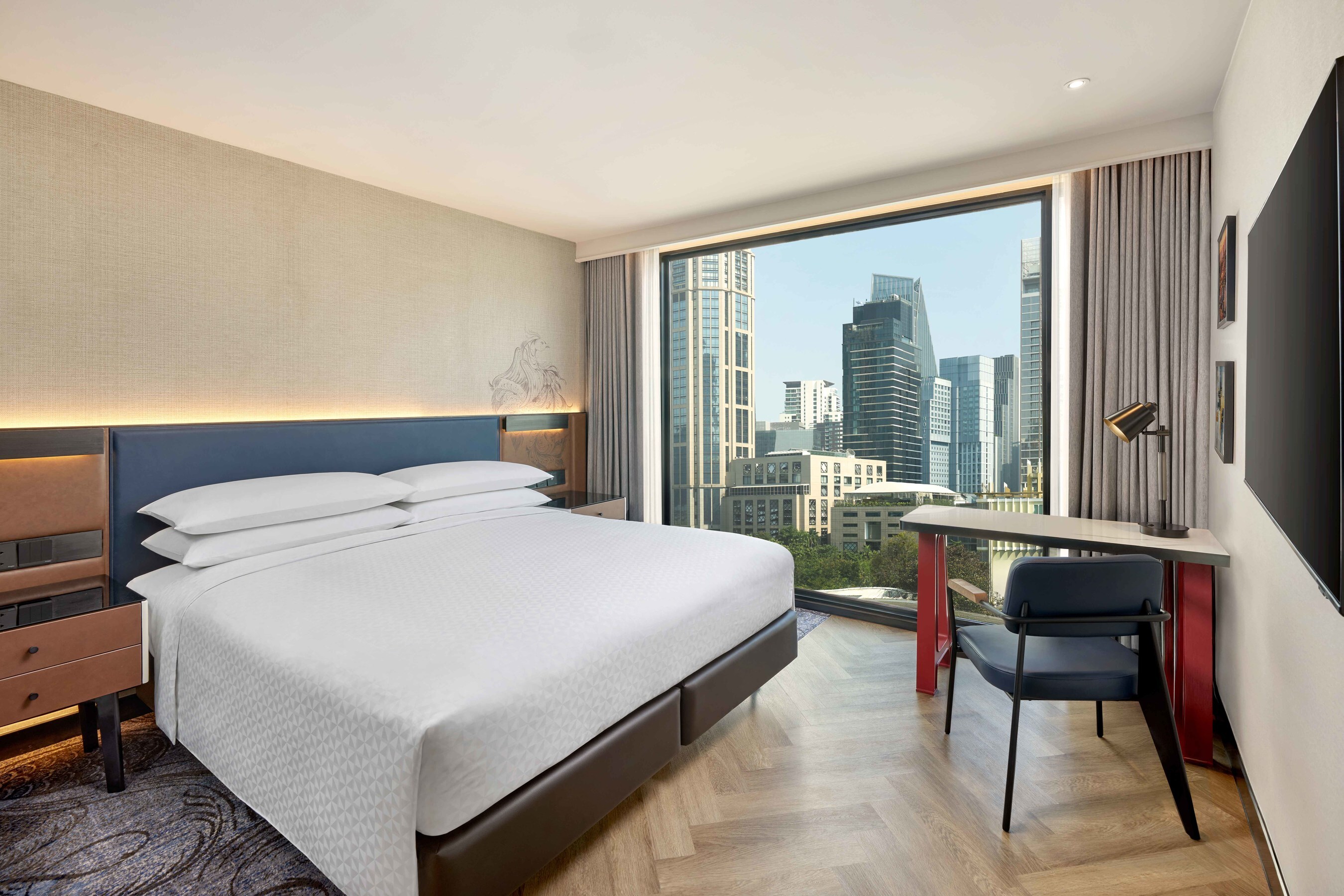 FPT BKKFO Deluxe Premier King Four Points by Sheraton Bangkok Deluxe Premier King