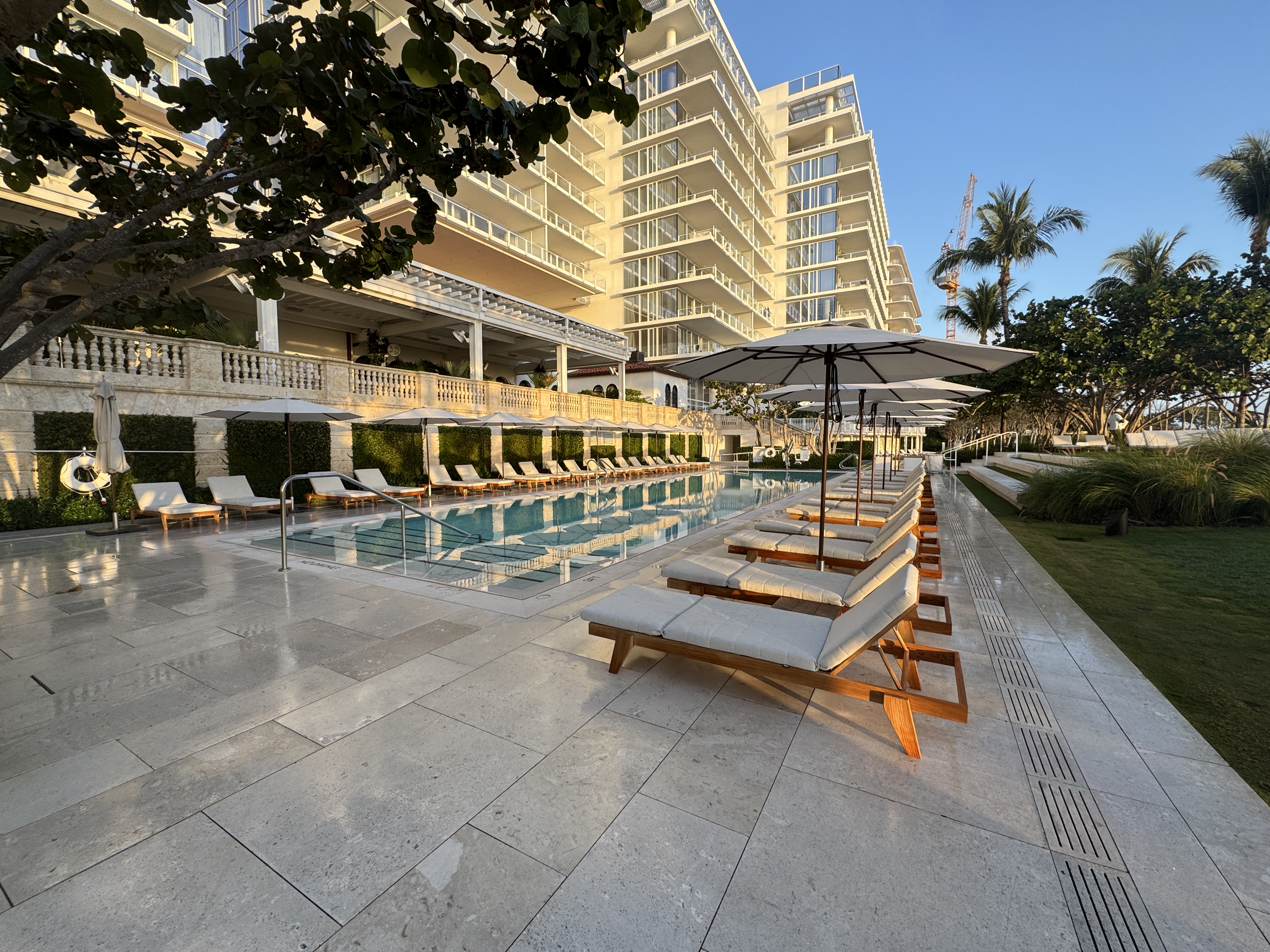 Four Seasons Surf Club Adult pool Four Seasons Surf Club Adult pool