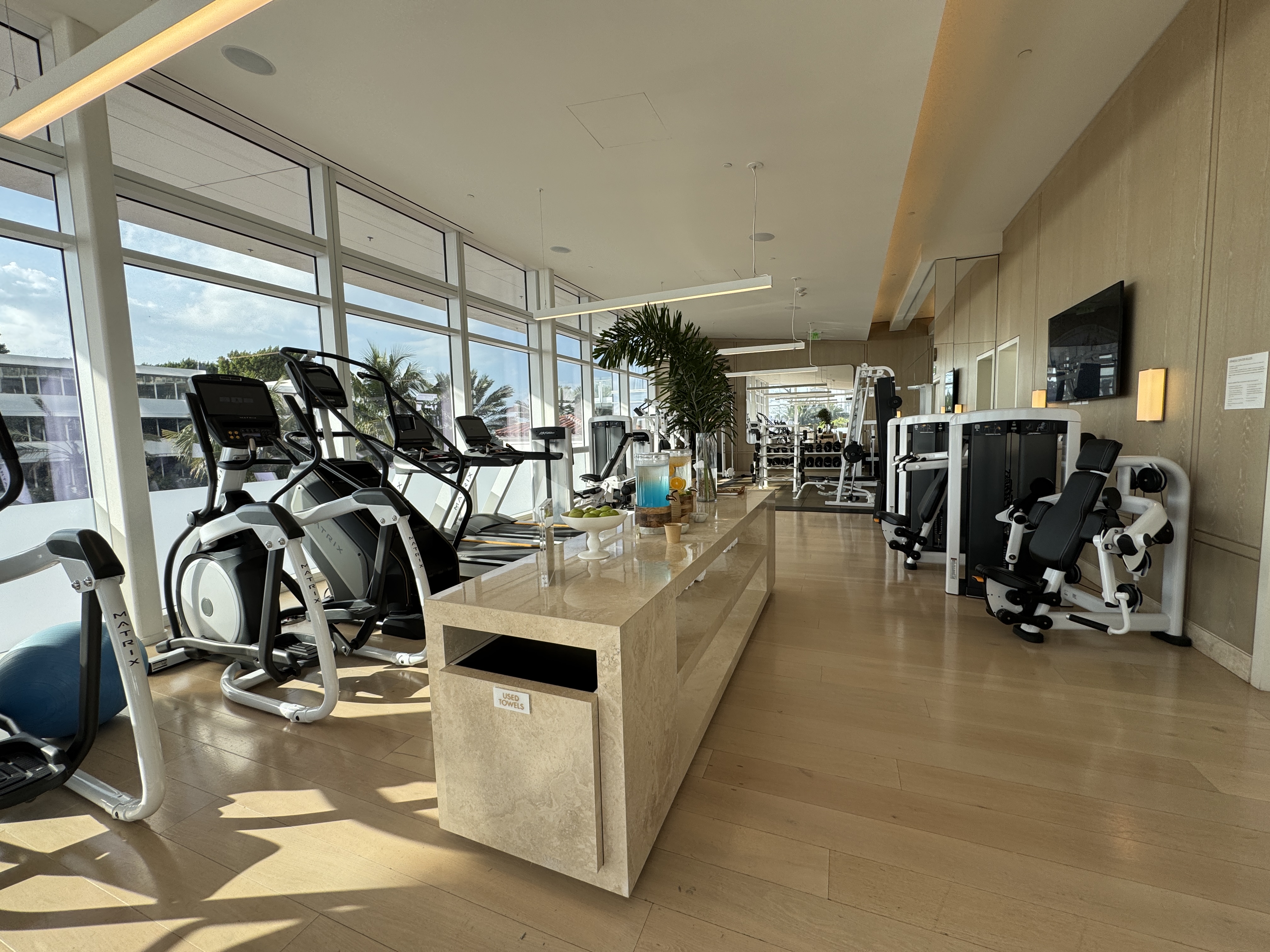Four Seasons Surf Club Fitness center Four Seasons Surf Club Fitness center