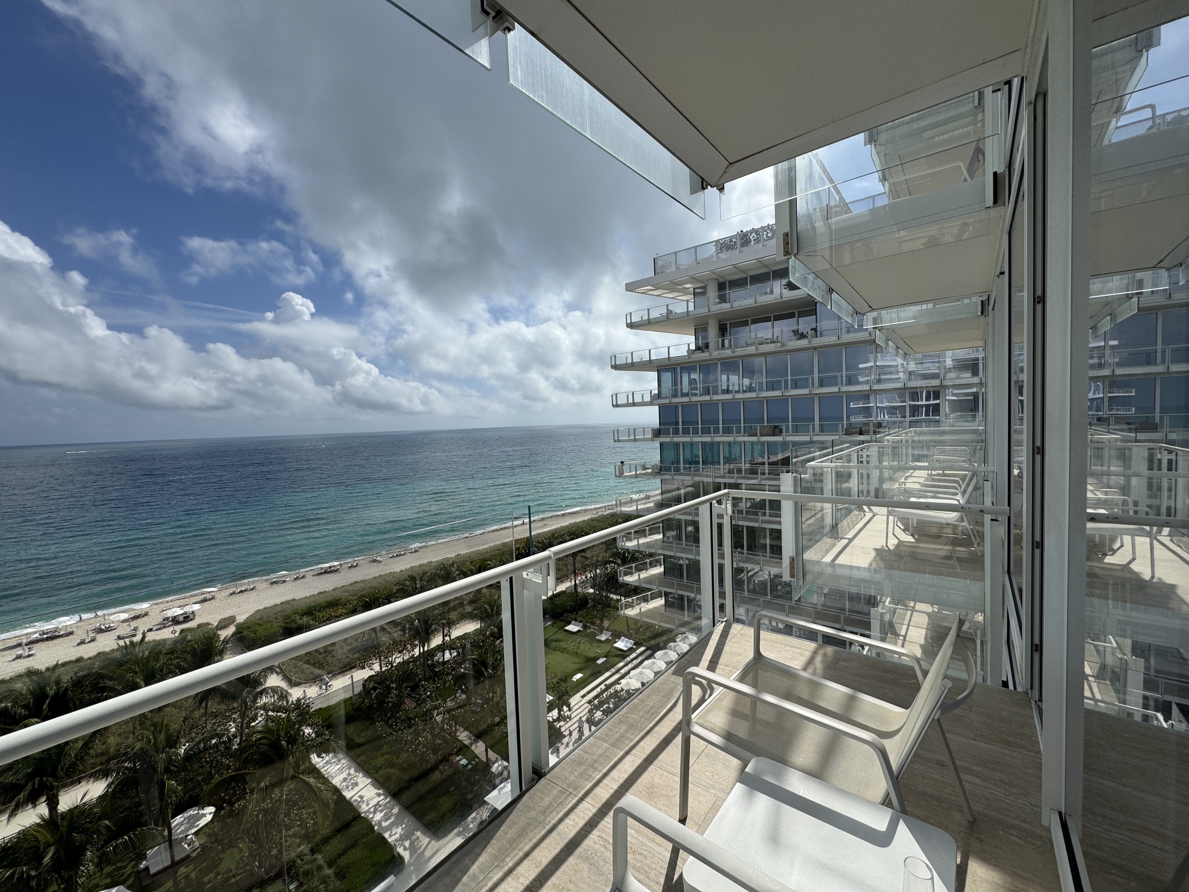 Four Seasons Surf Club beachfront Four Seasons Surf Club beachfront