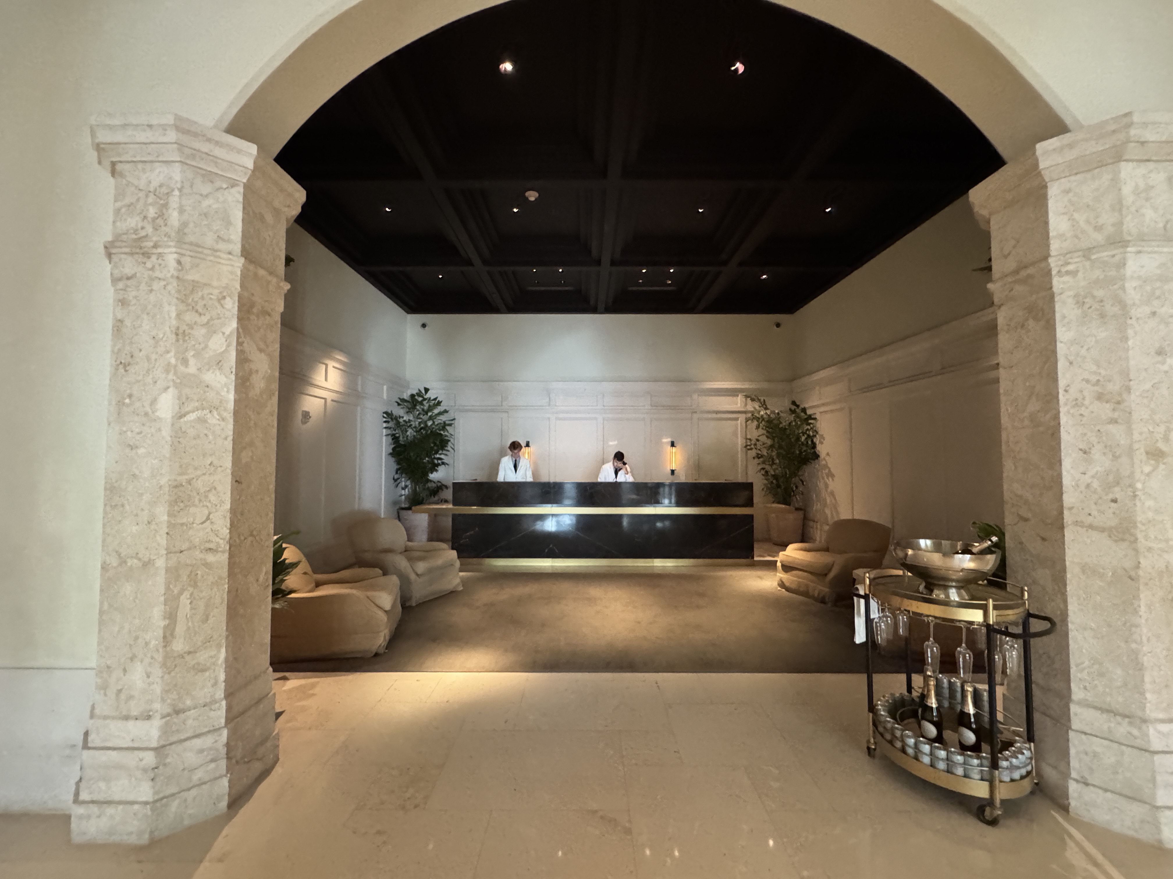 Four Seasons Surf club front desk Four Seasons Surf club front desk