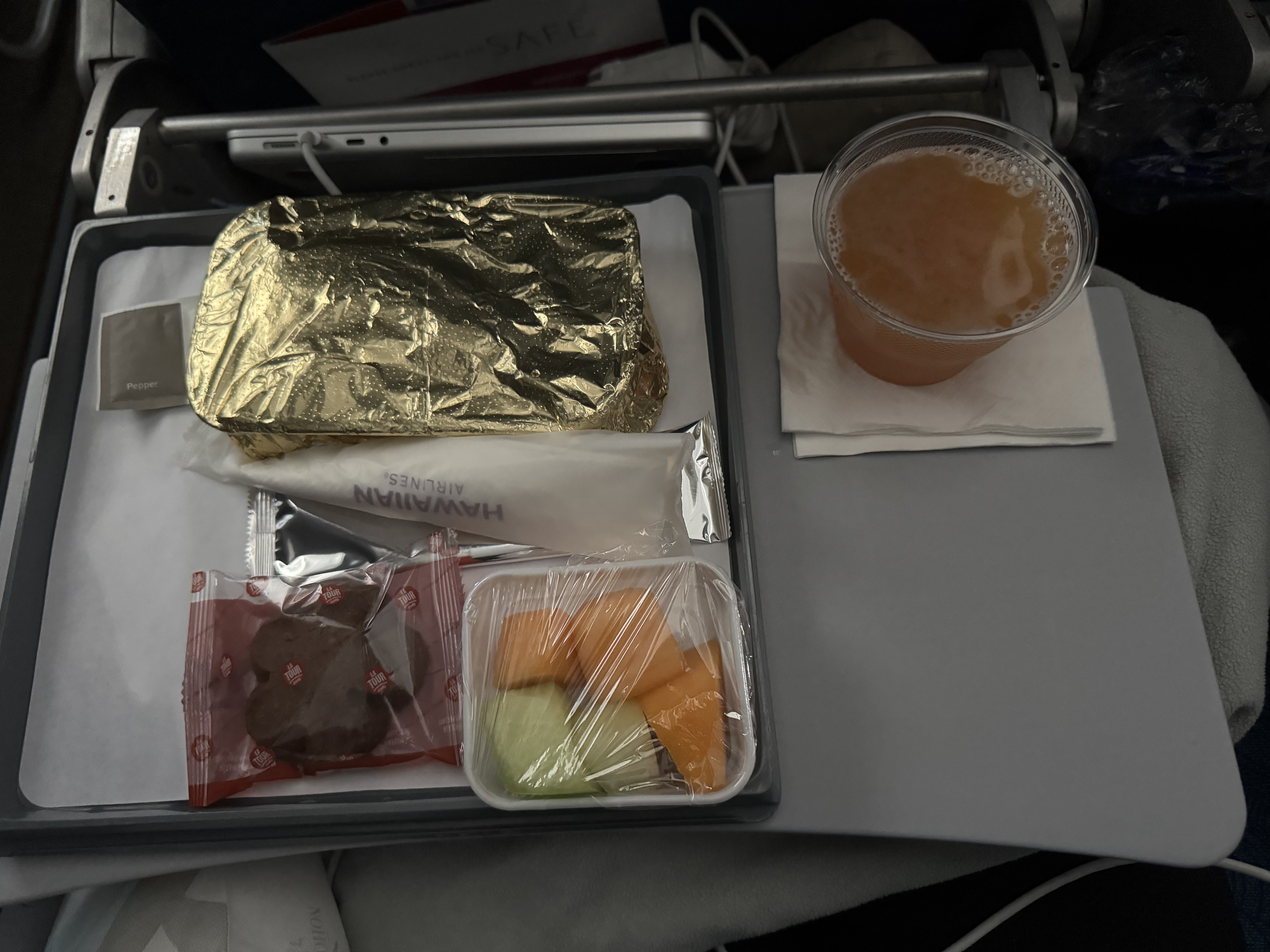 Hawaiian Airlines Meal Service