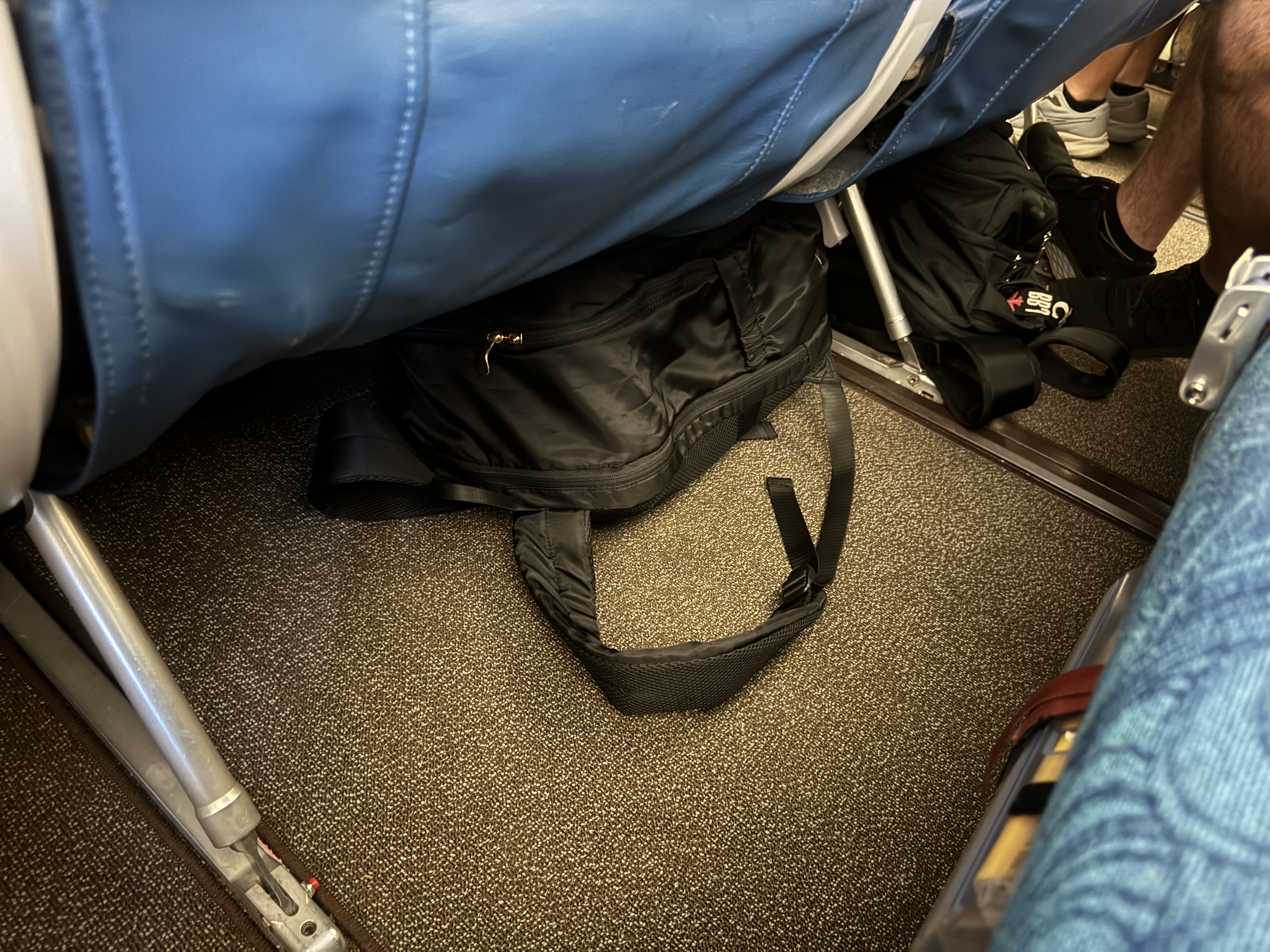 Hawaiian Airlines Personal Item Storage