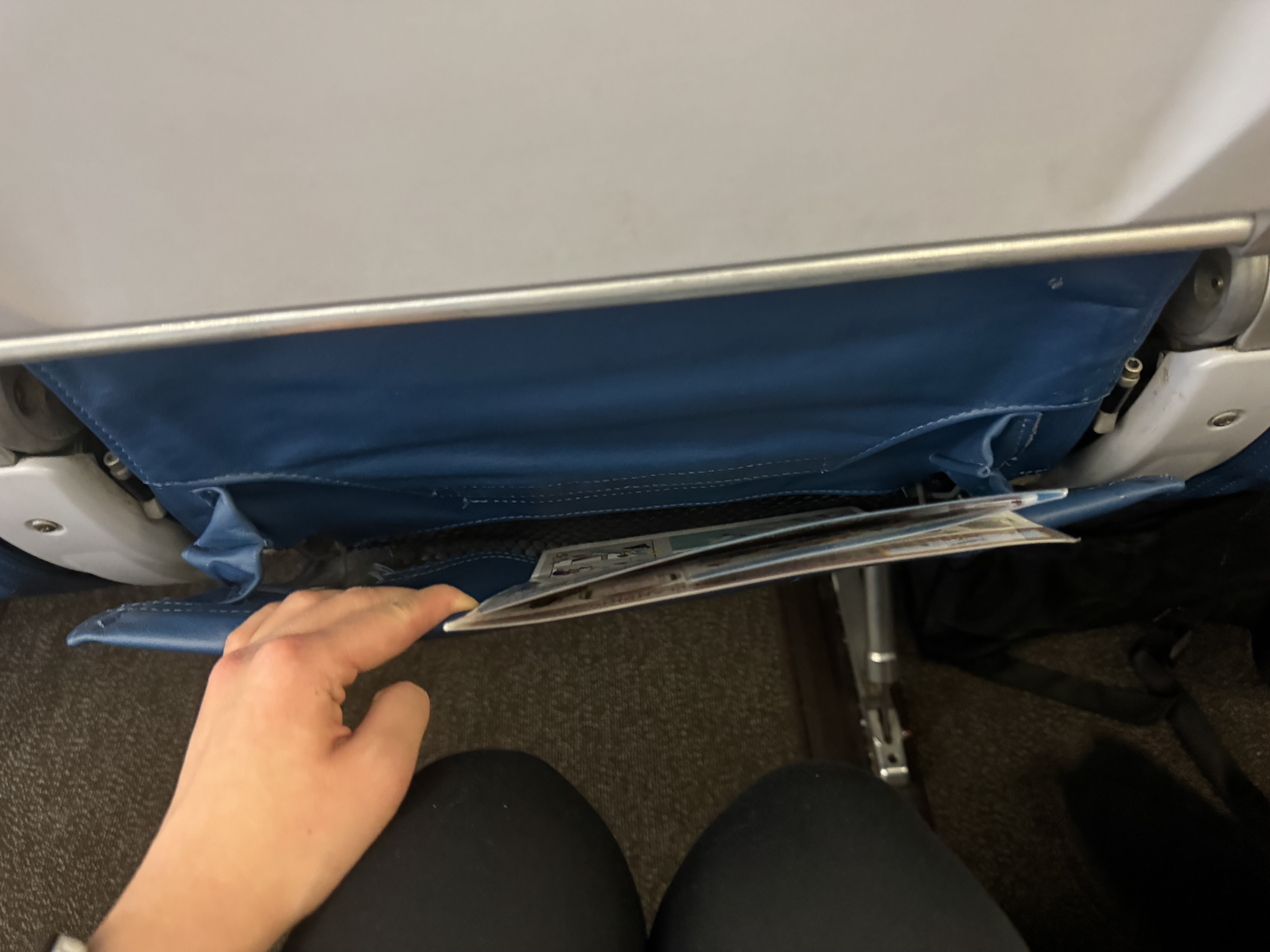 Hawaiian Airlines Seat Storage