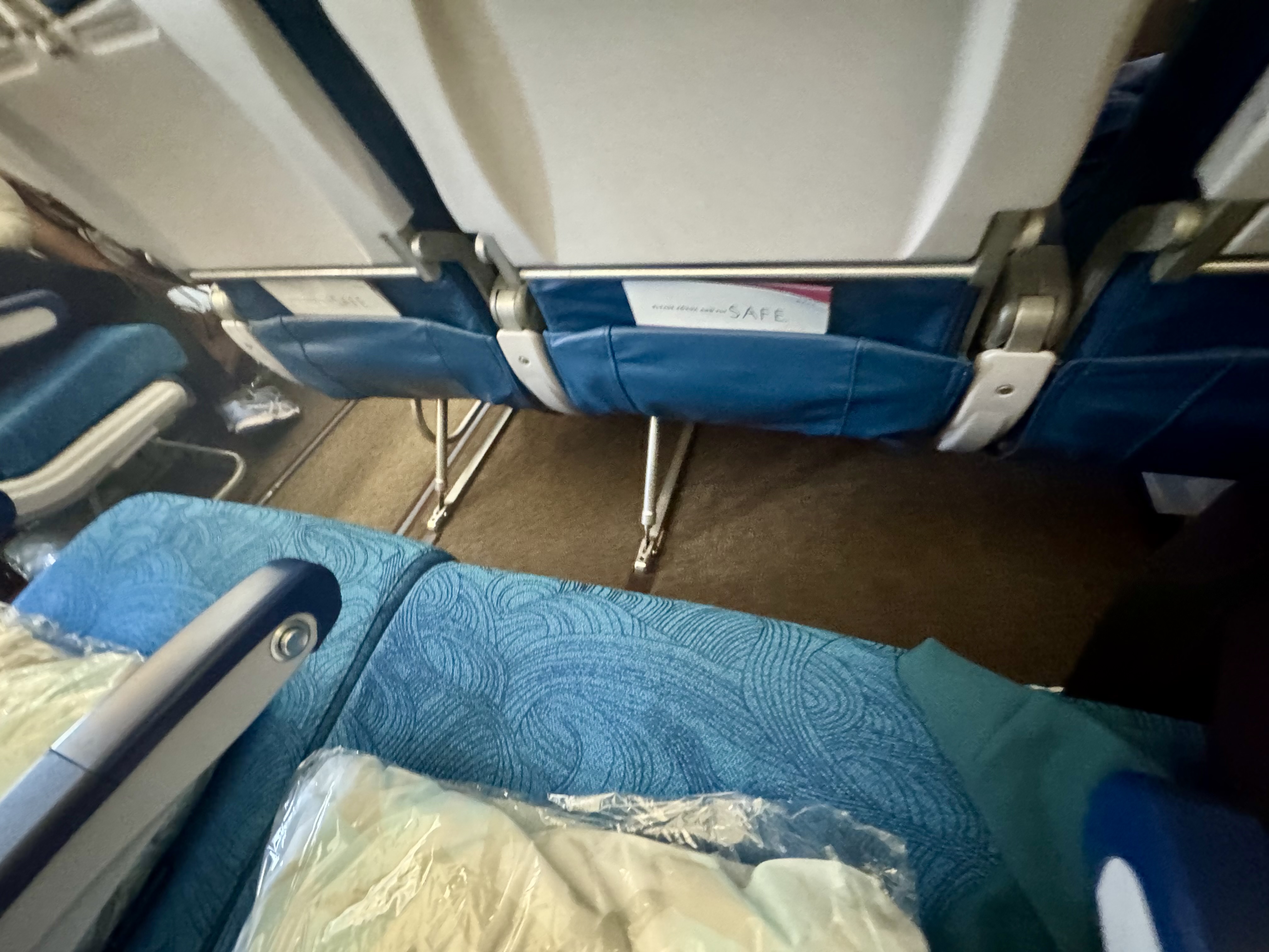 Hawaiian Airlines Underseat Storage