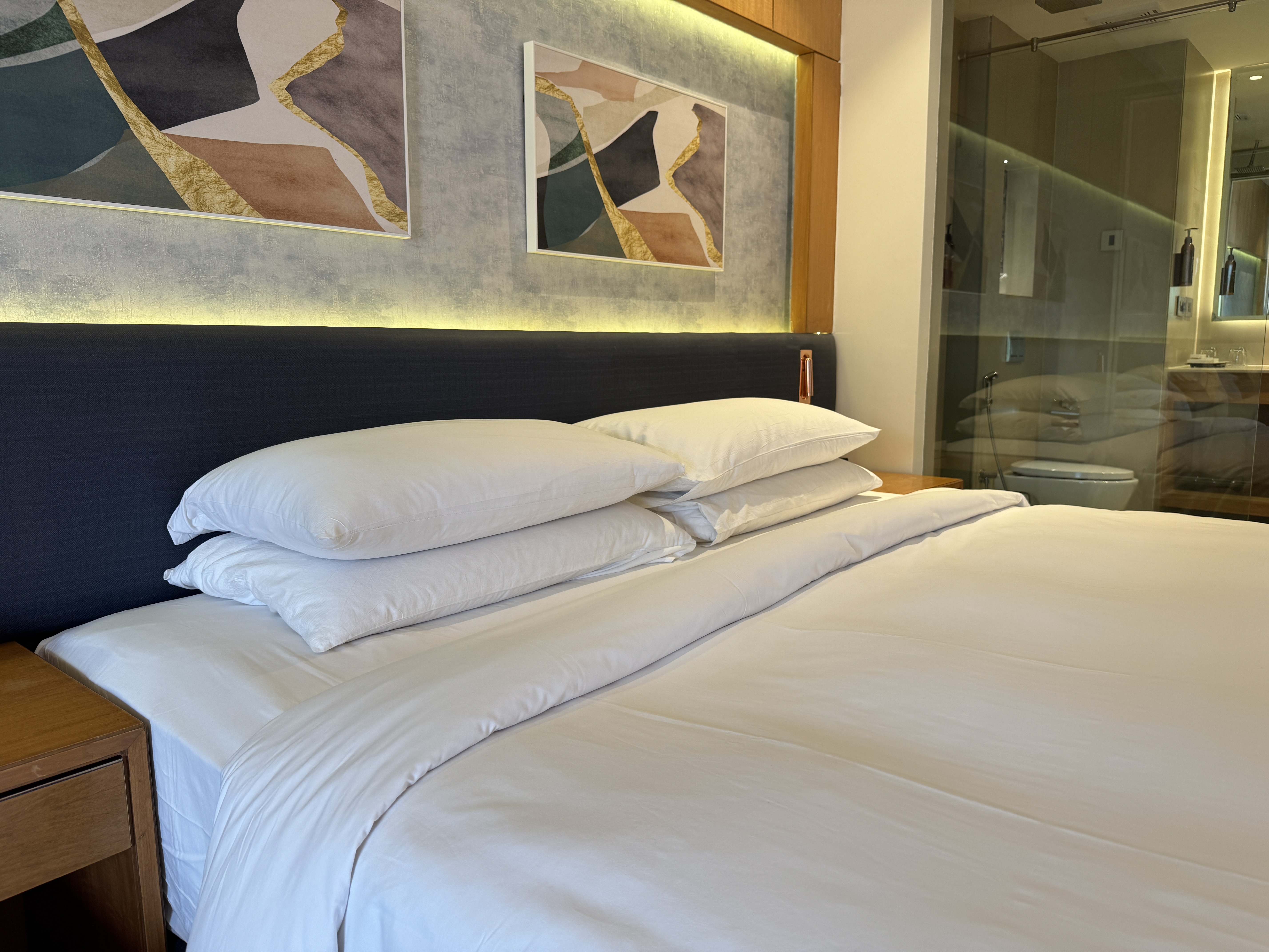 Hyatt Place Goa Candolim king room bed side view Hyatt Place Goa Candolim king room bed side view