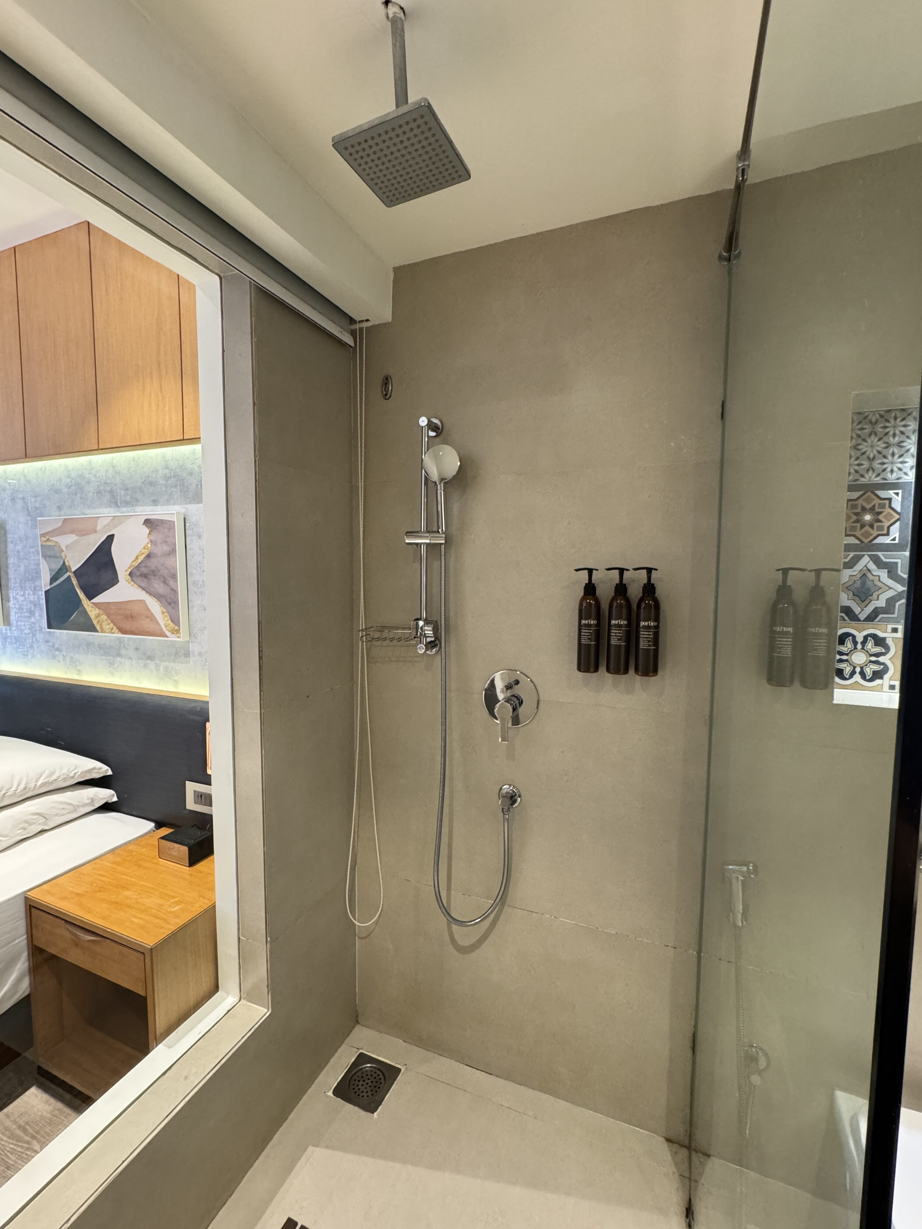 Hyatt Place Goa Candolim king room showerhead Hyatt Place Goa Candolim king room showerhead