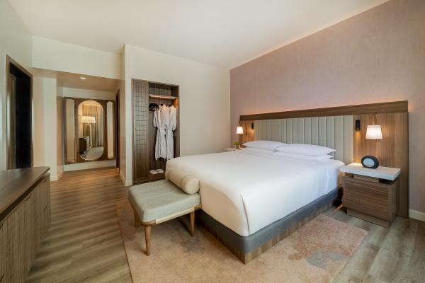 Hyatt Regency Panama City guest room