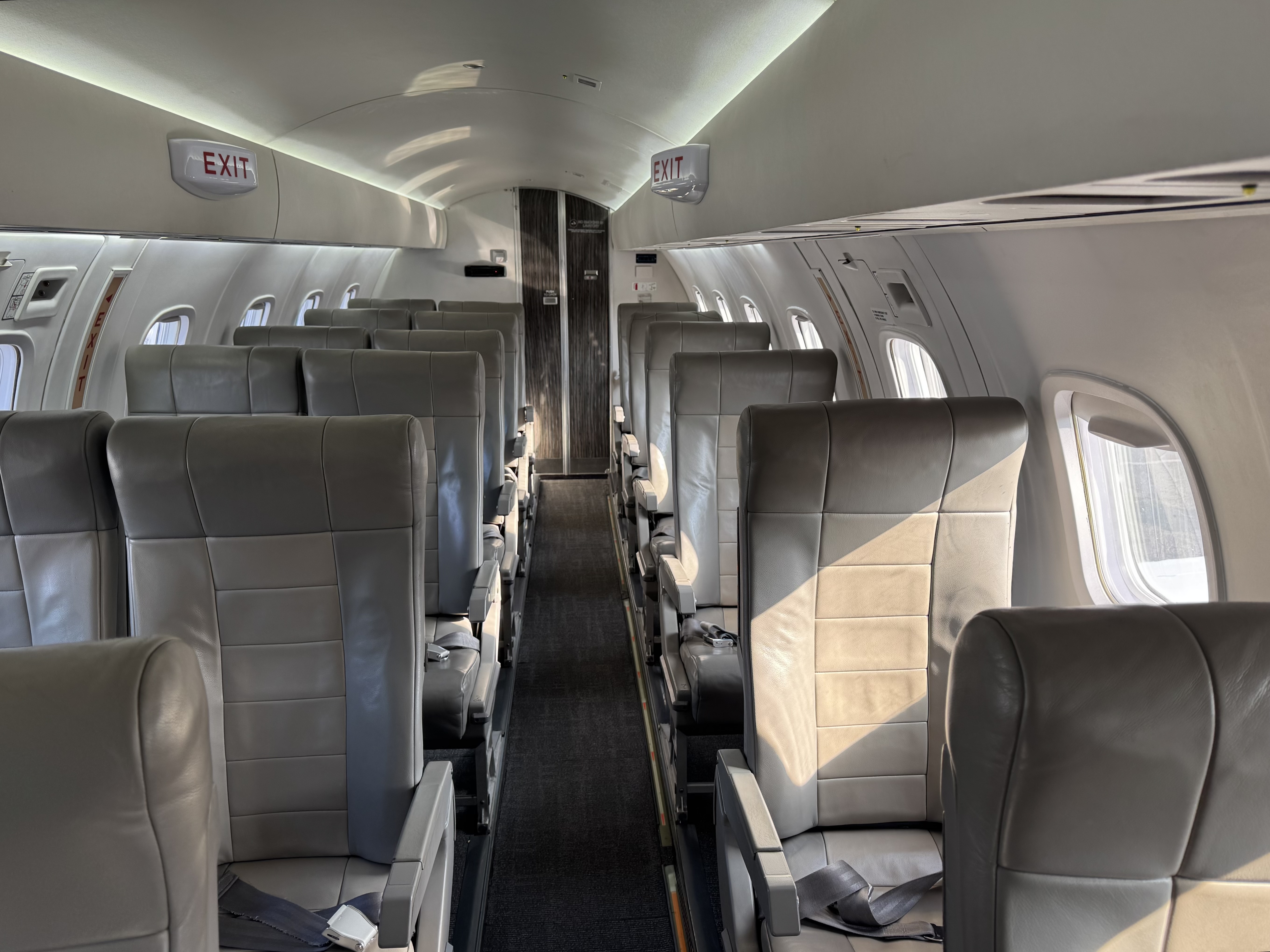 JSX Embraer ERJ135 cabin JSX Embraer ERJ135 cabin