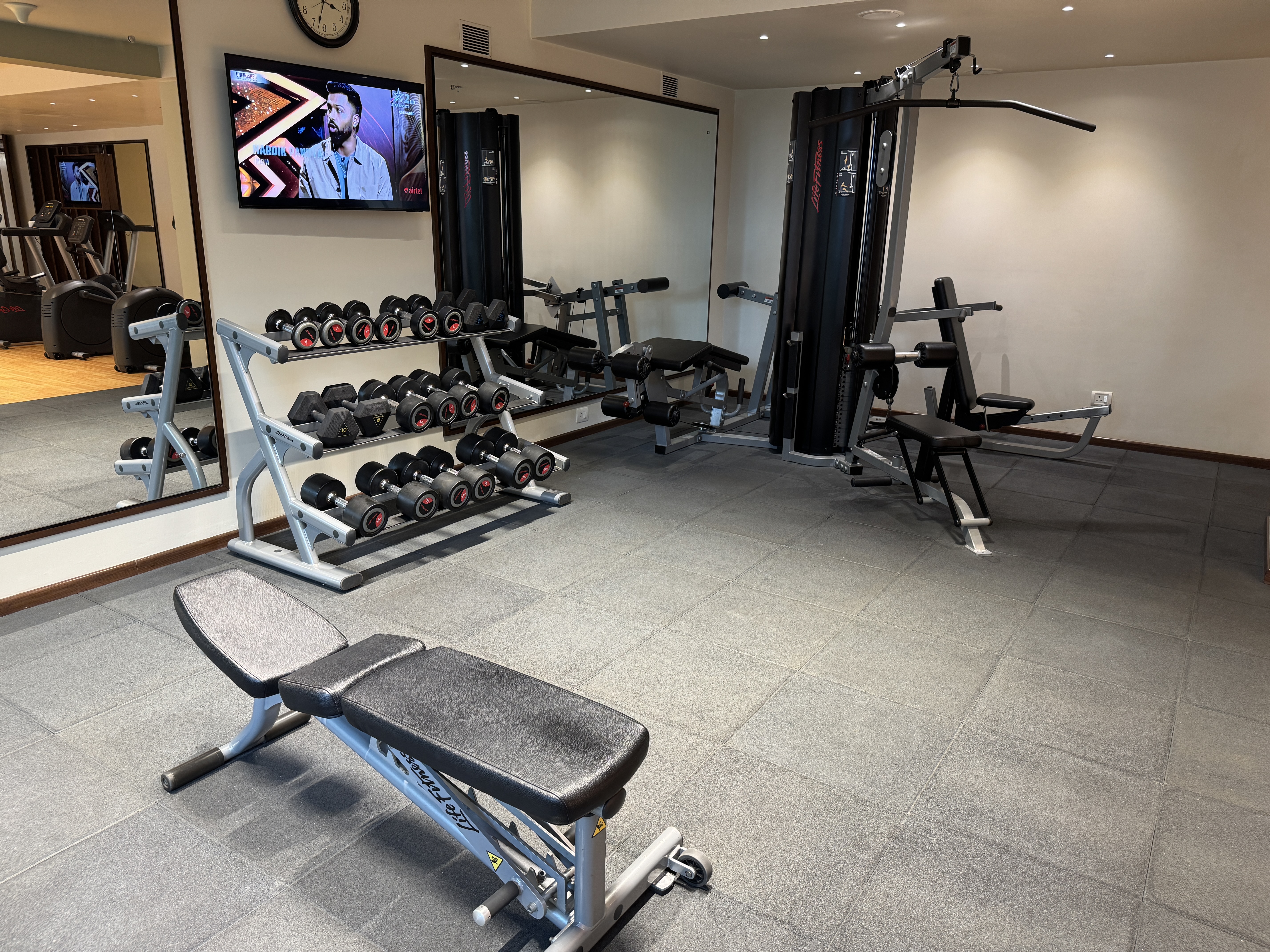 Le Meridien Goa Calangute gym weights Le Meridien Goa Calangute gym weights