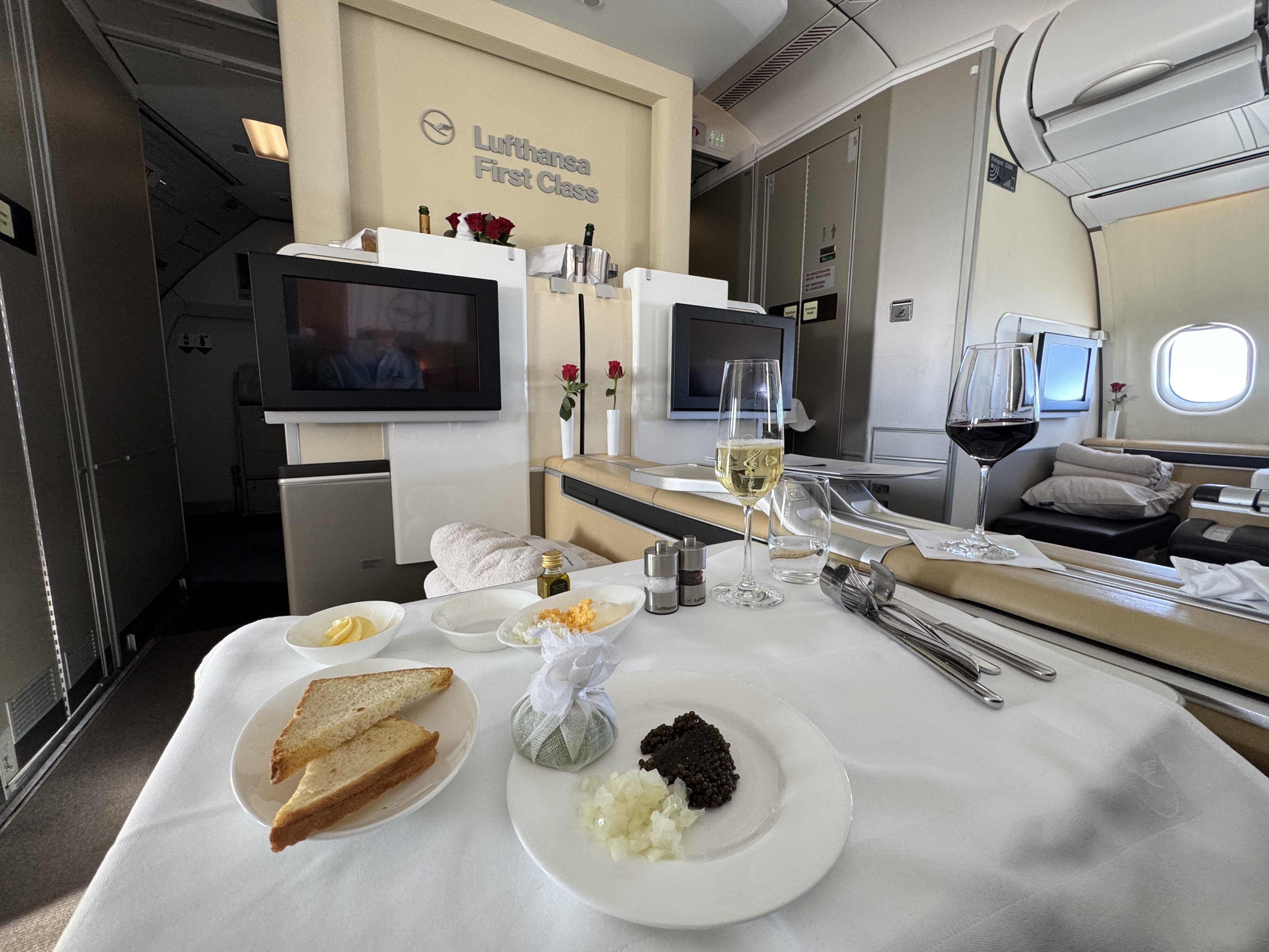 Lufthansa First Class A340 meal