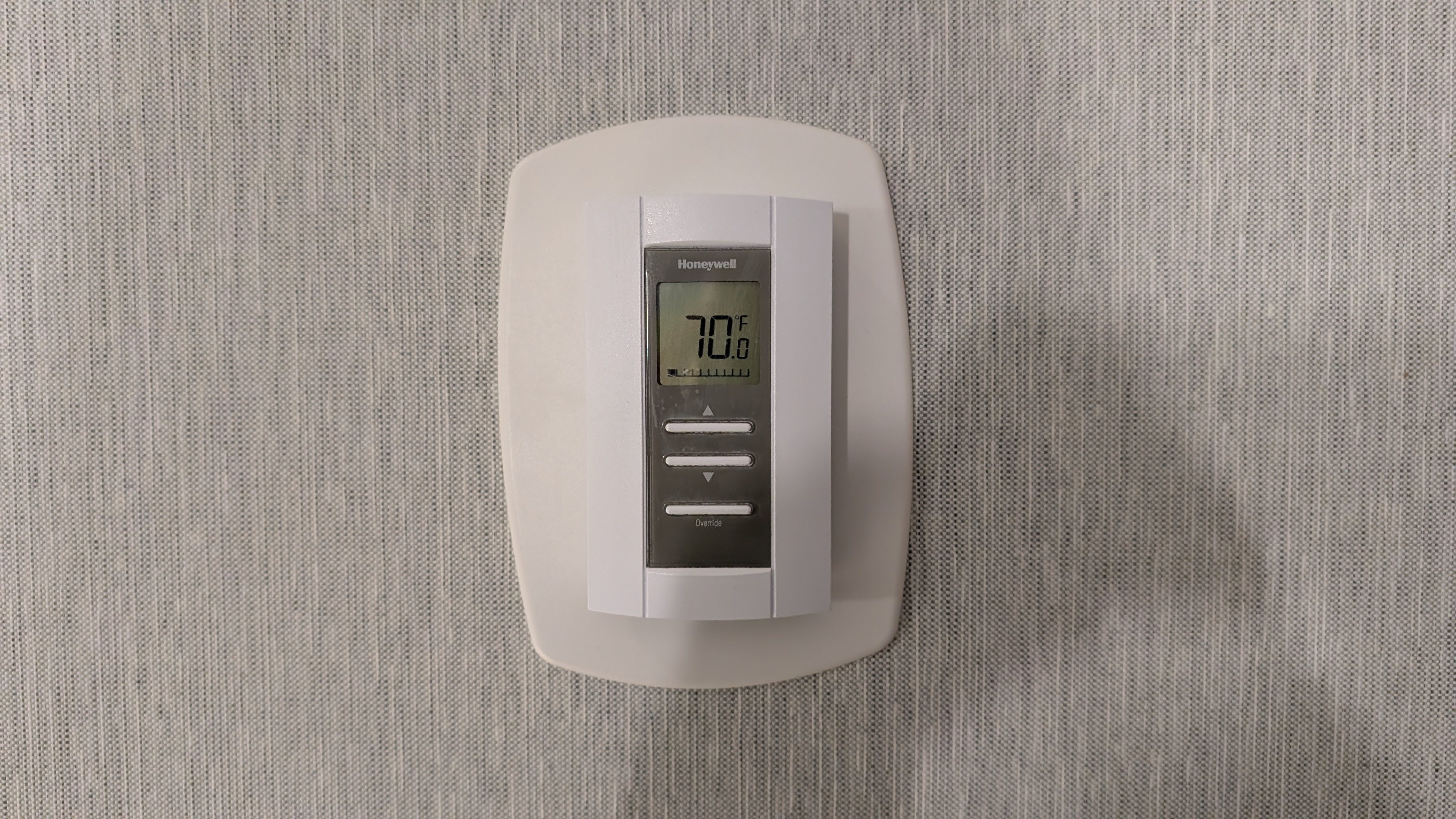 Minute Suites Terminal C IAH thermostat Minute Suites Terminal C IAH thermostat