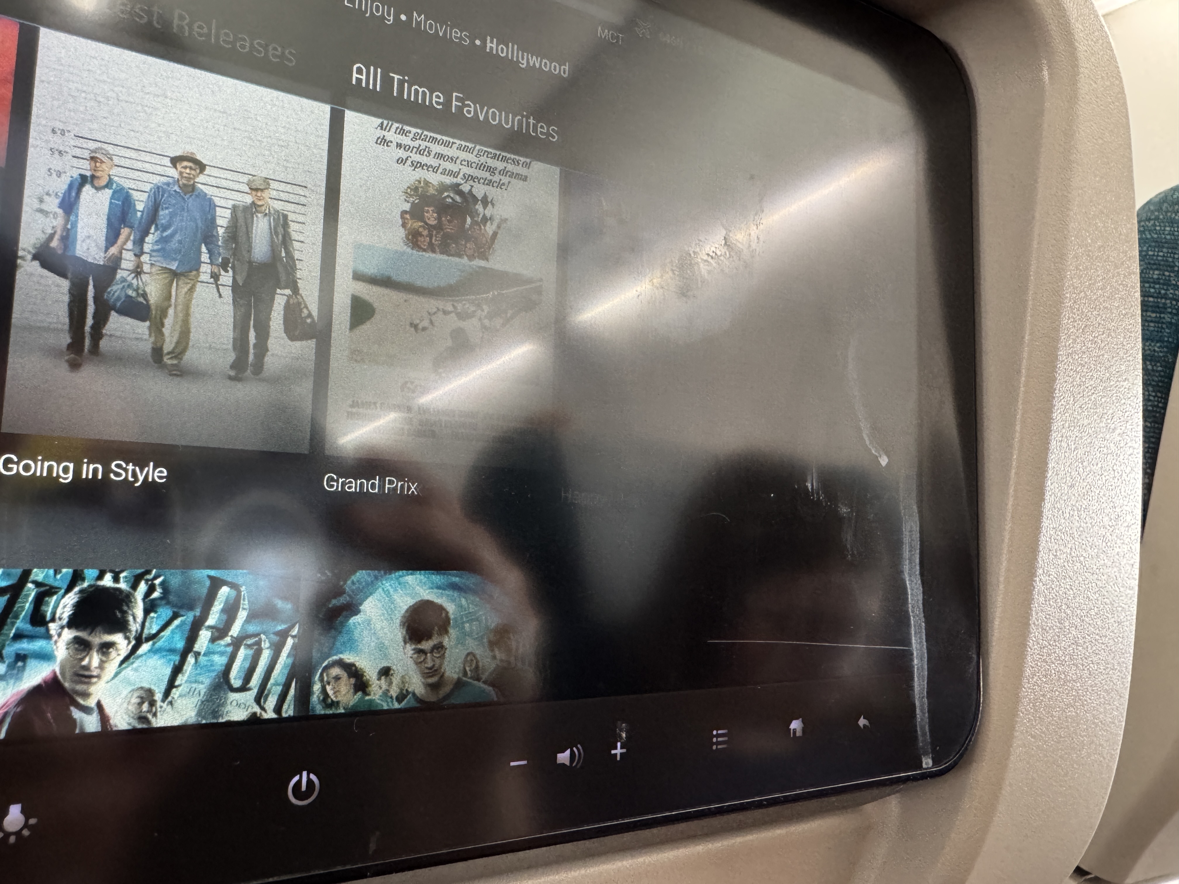 Oman Air GOX MCT 737 gross screen Oman Air GOX MCT 737 gross screen