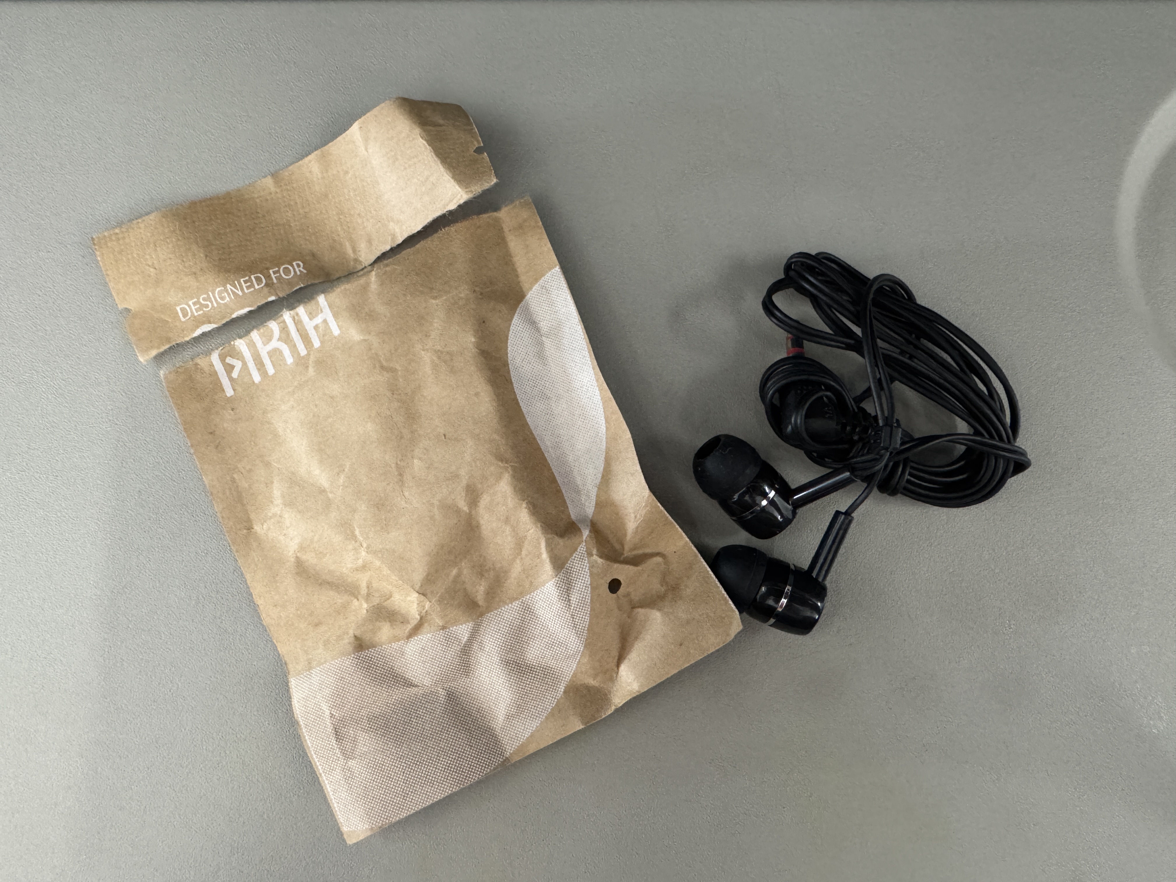 Oman Air GOX MCT 737 headphones Oman Air GOX MCT 737 headphones