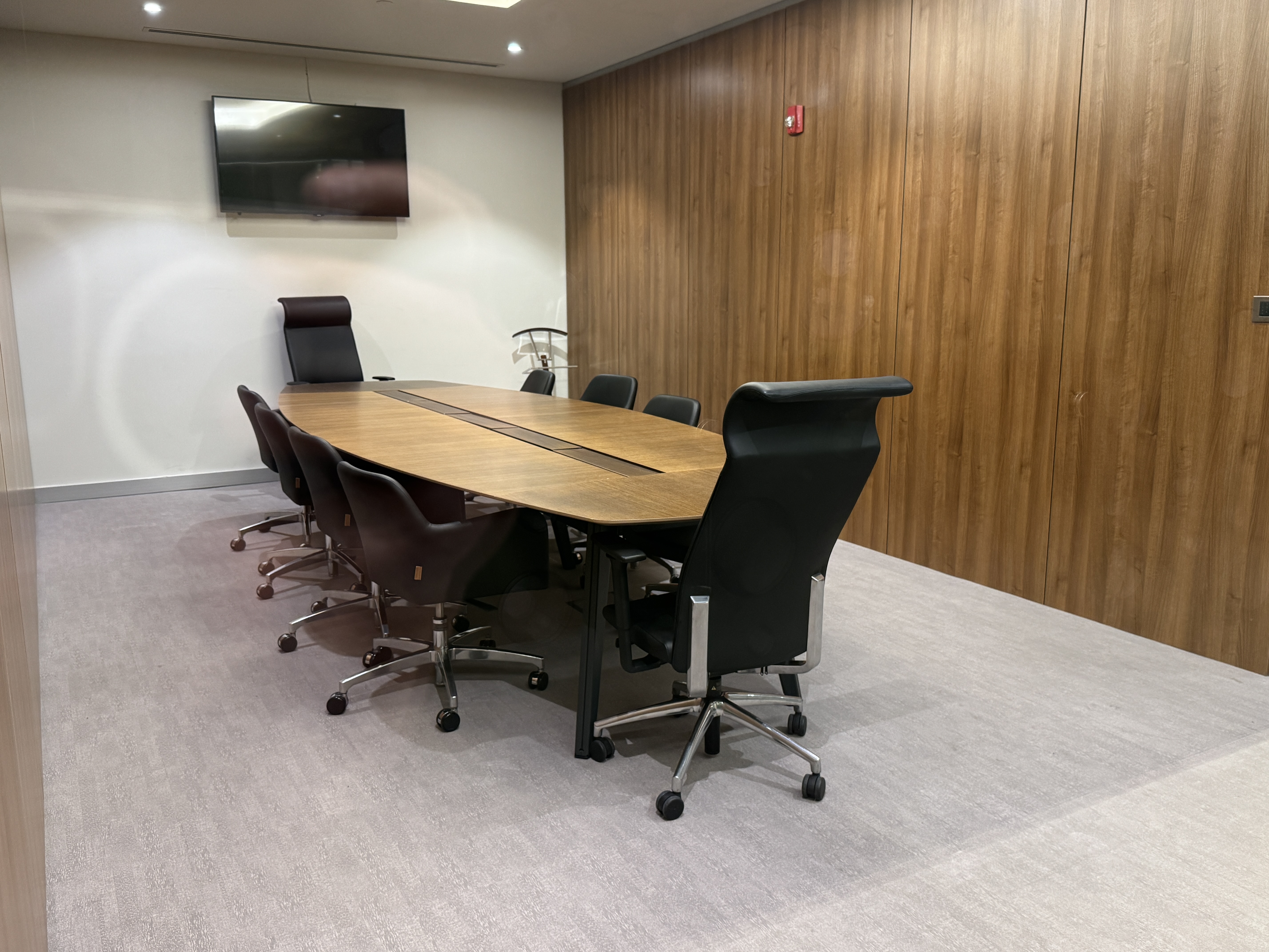 Primeclass Lounge MCT meeting room
