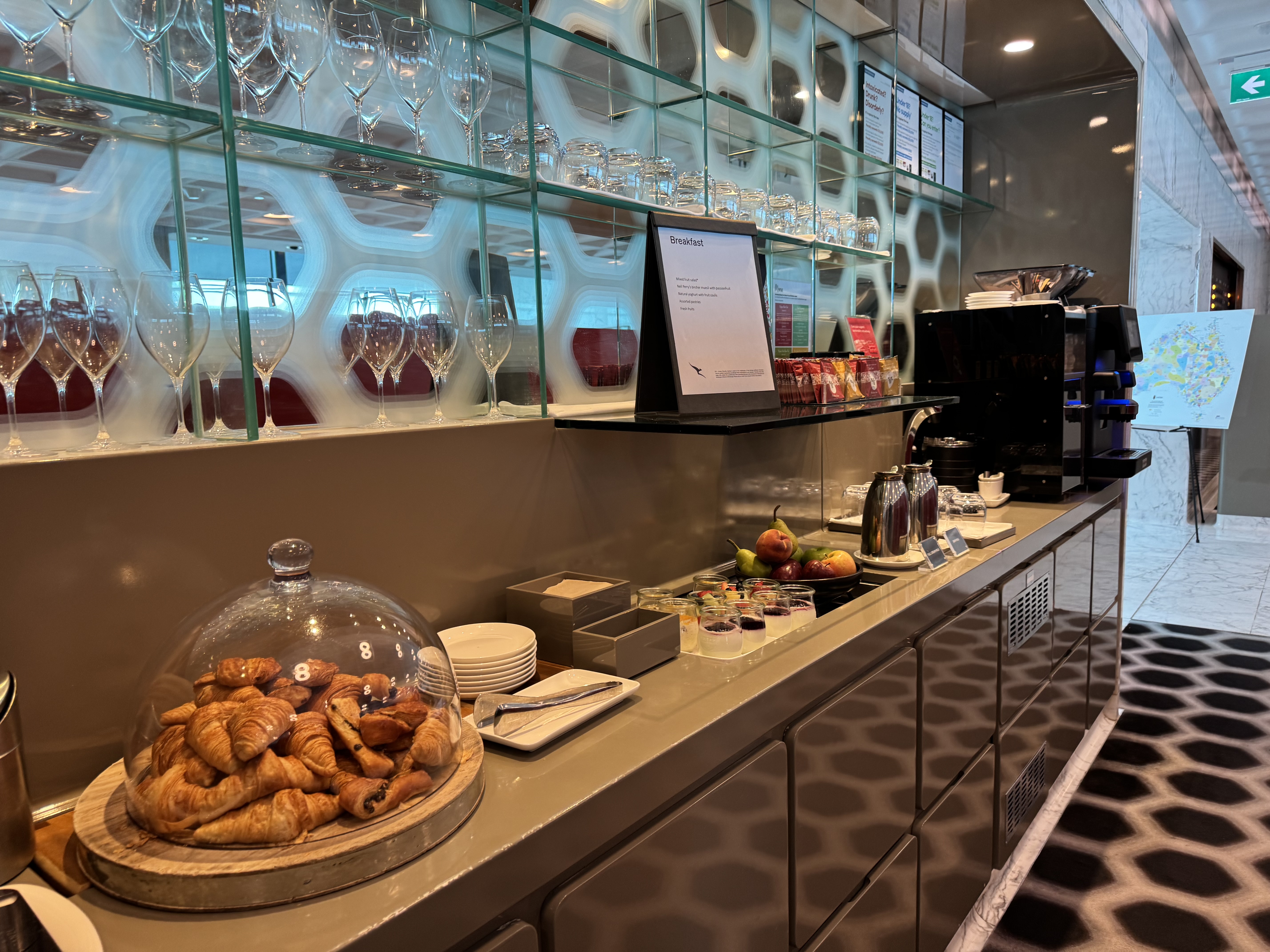 Qantas Business Class Lounge Grab and Go
