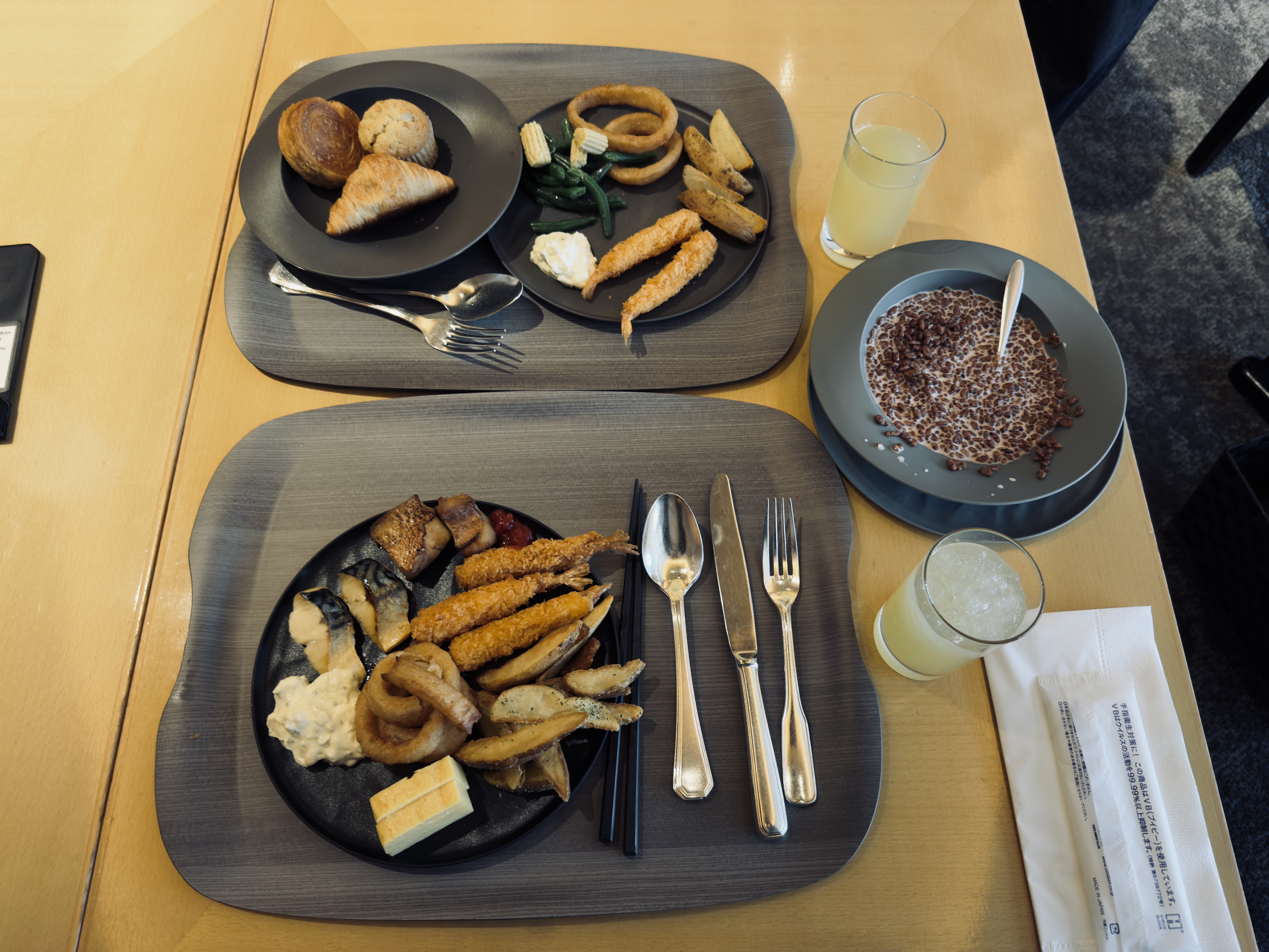 ANA Crowne Plaza Nagoya breakfast buffet plates ANA Crowne Plaza Nagoya breakfast buffet plates