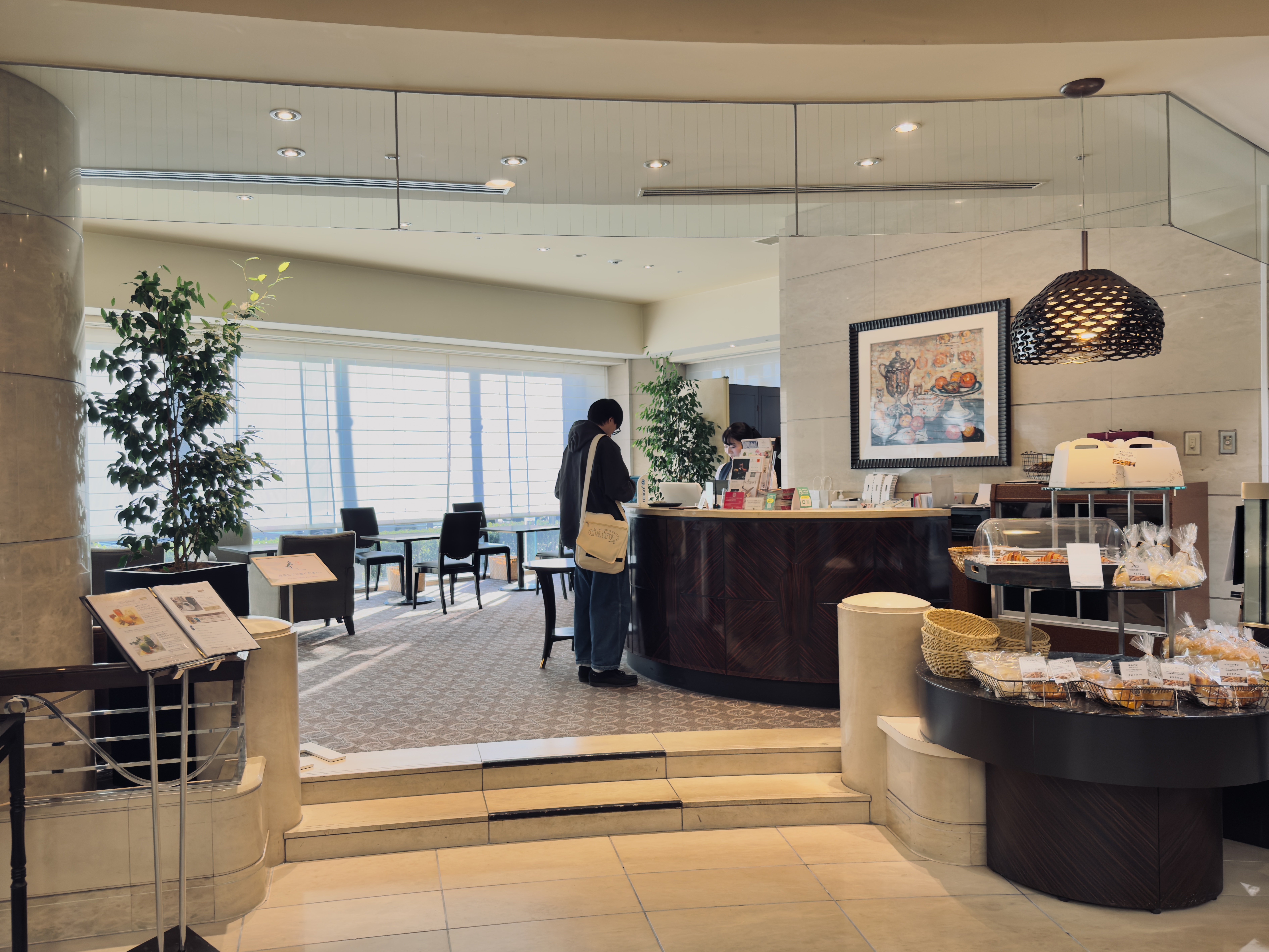 ANA Crowne Plaza Nagoya lobby cafe ANA Crowne Plaza Nagoya lobby cafe
