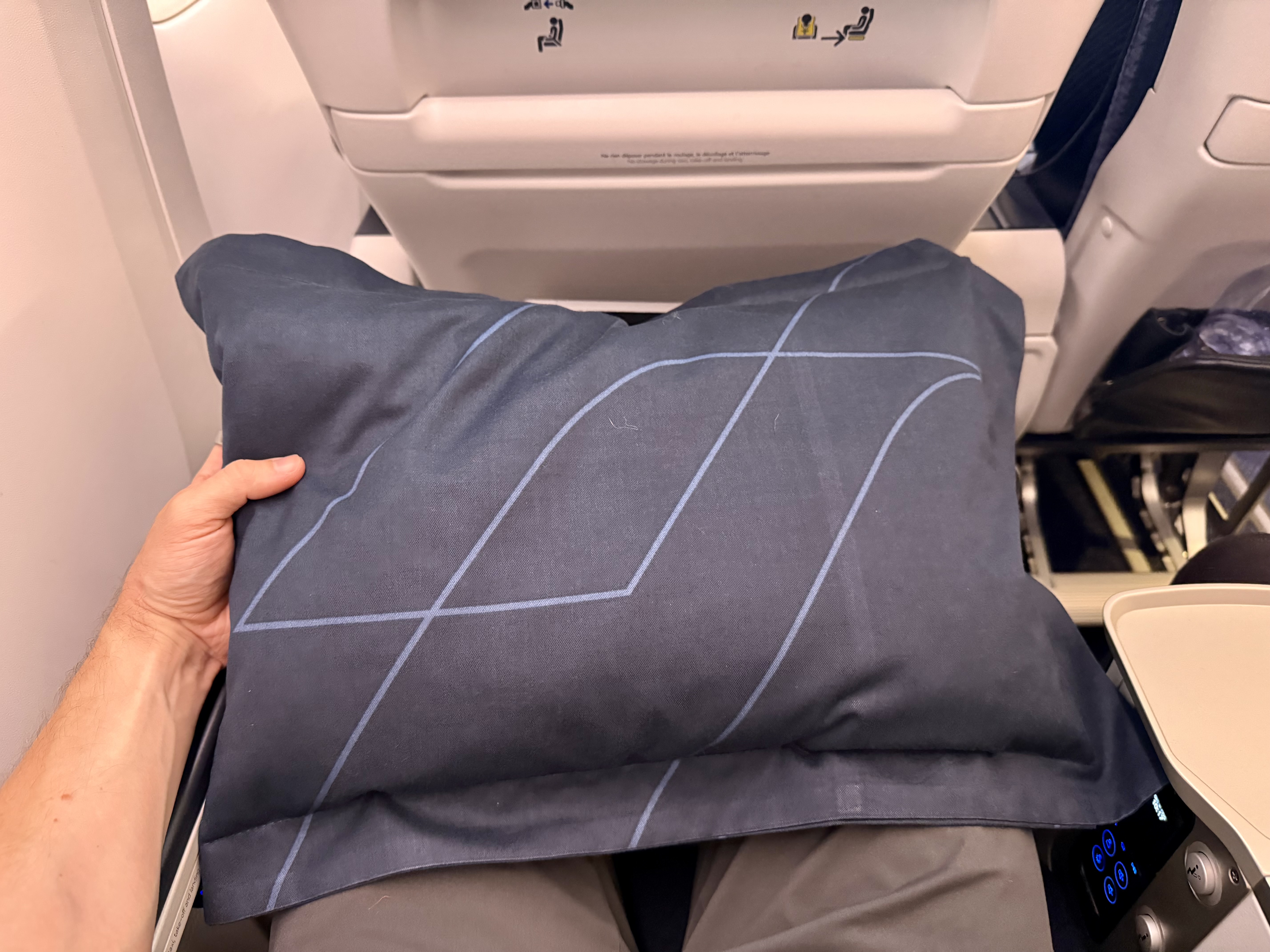 Air France Boeing 777 300 premium economy pillow Air France Boeing 777 300 premium economy pillow
