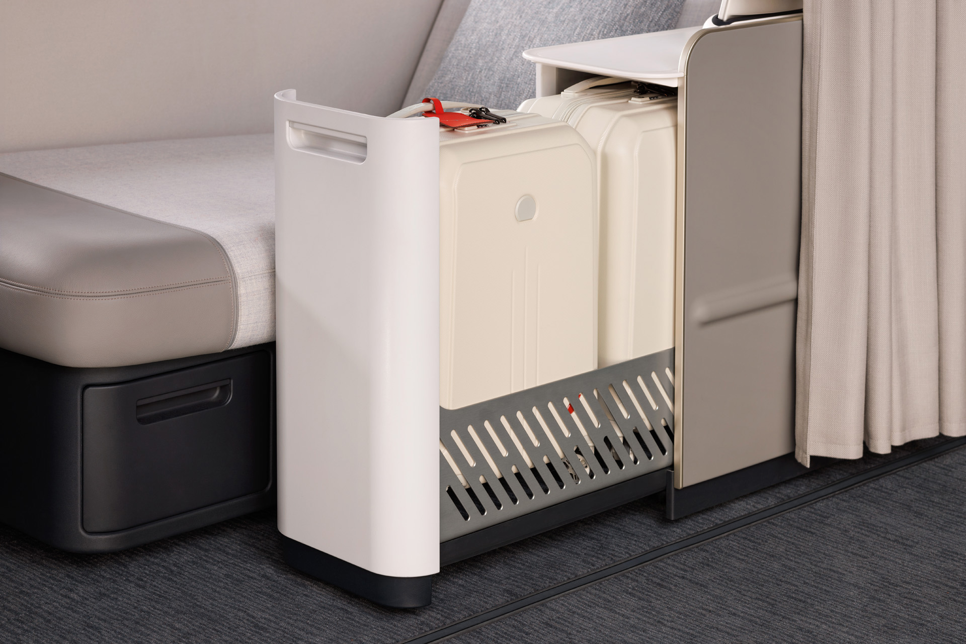 Air France new La Premiere storage Air France new La Premiere storage