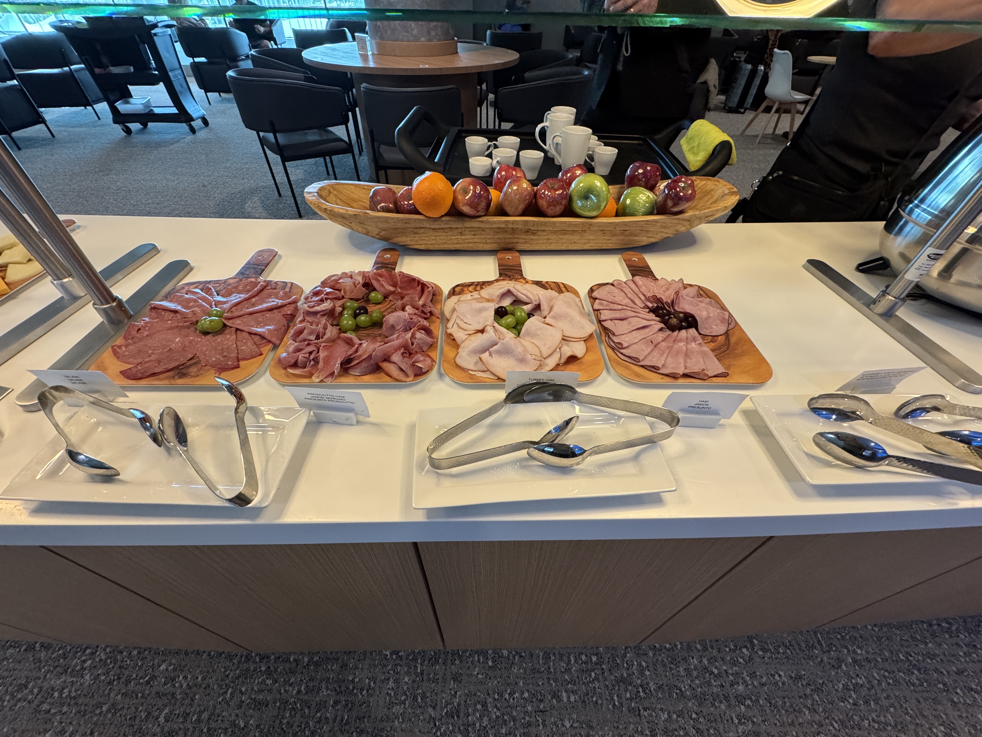 Avianca VIP Lounge cold cuts breakfast 1