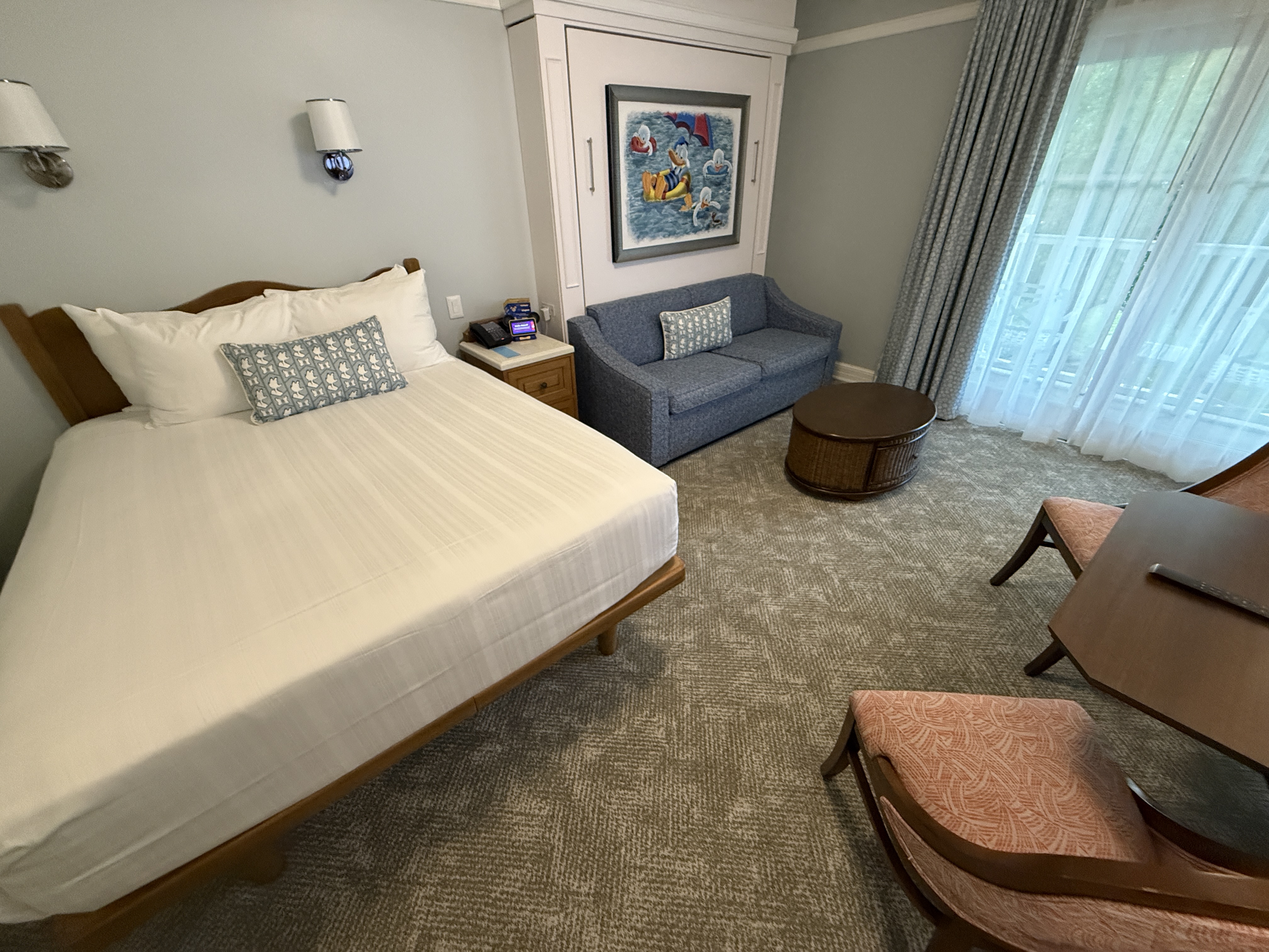Disney Beach Club Deluxe Studio Disney Beach Club Deluxe Studio