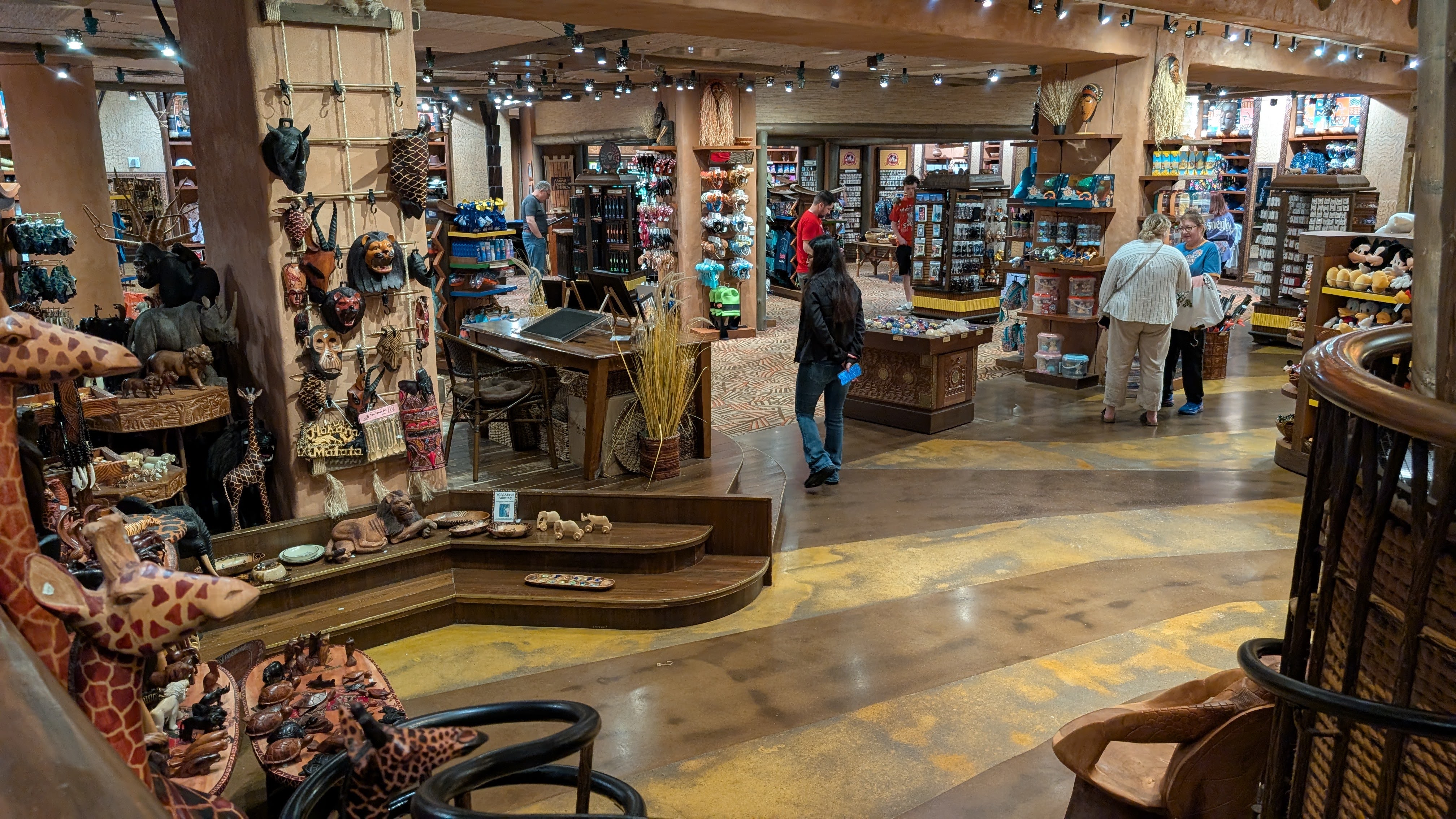Disneys Animal Kingdom Lodge amenities gift shop