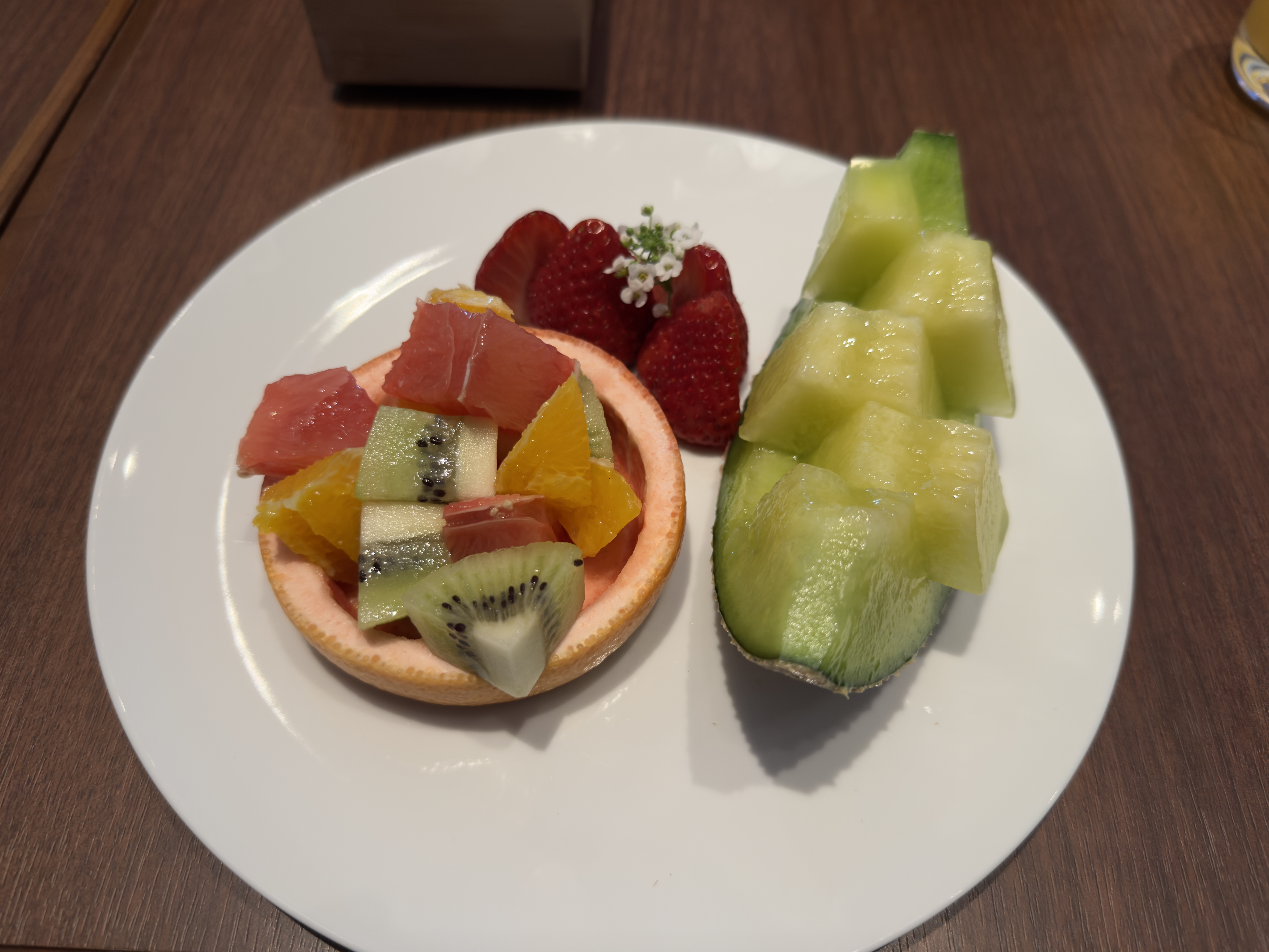 DoubleTree by Hilton Tokyo Ariake cocktail hour surprise DoubleTree by Hilton Tokyo Ariake cocktail hour surprise