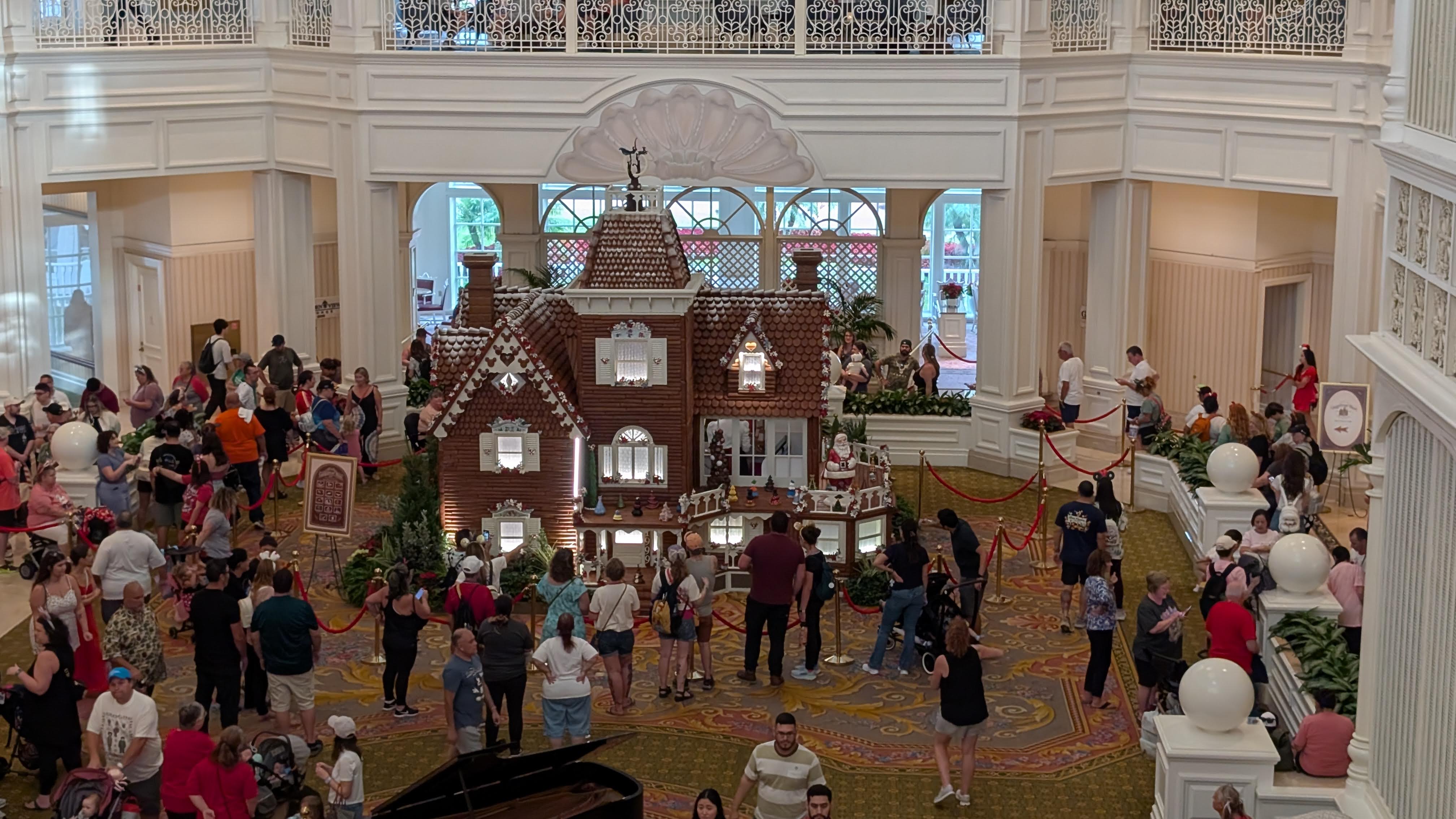 Grand Floridian Christmas gingerbread display Grand Floridian Christmas gingerbread display close up
