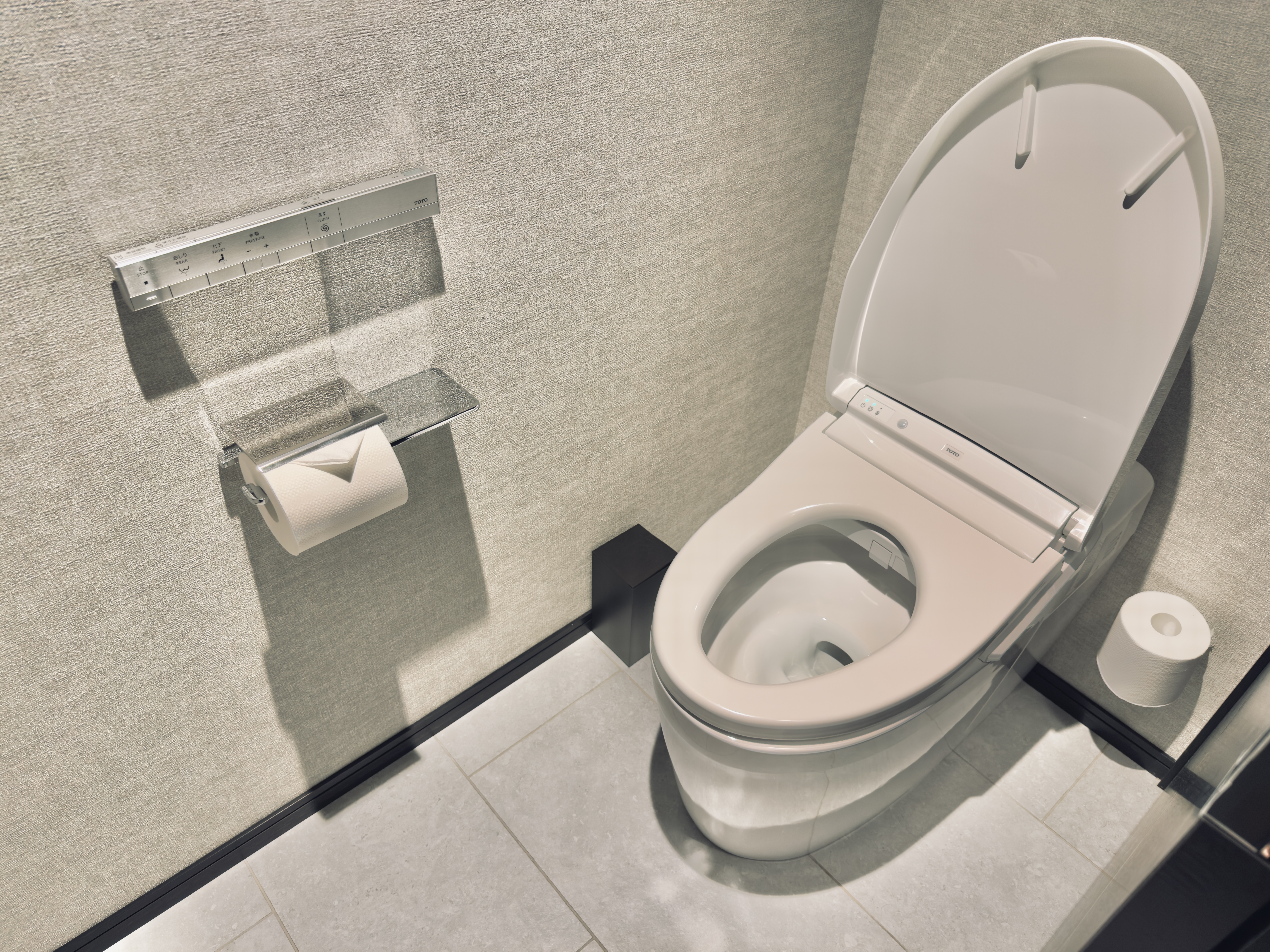 Hilton Yokohama bathroom toilet