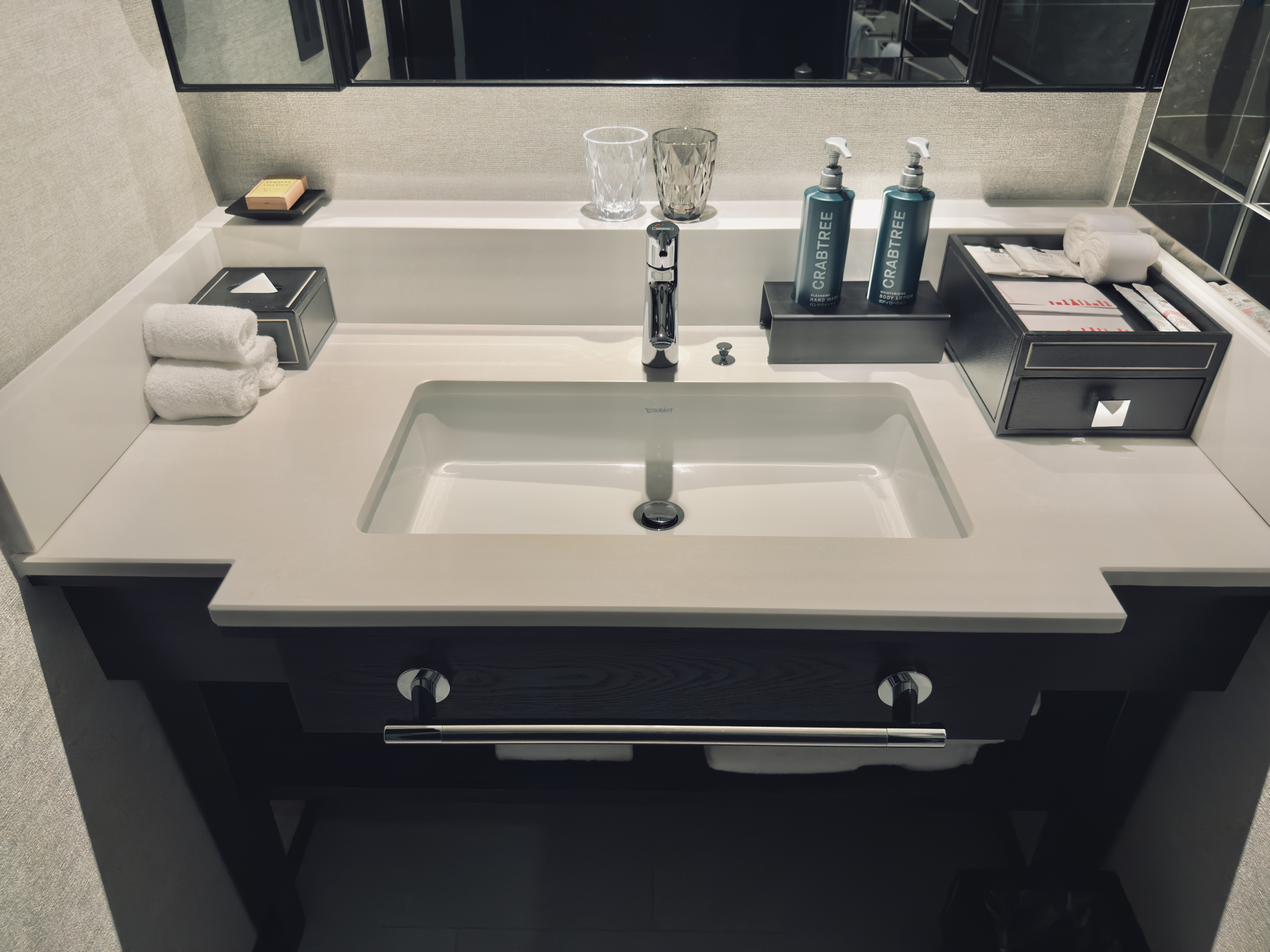 Hilton Yokohama bathroom vanity