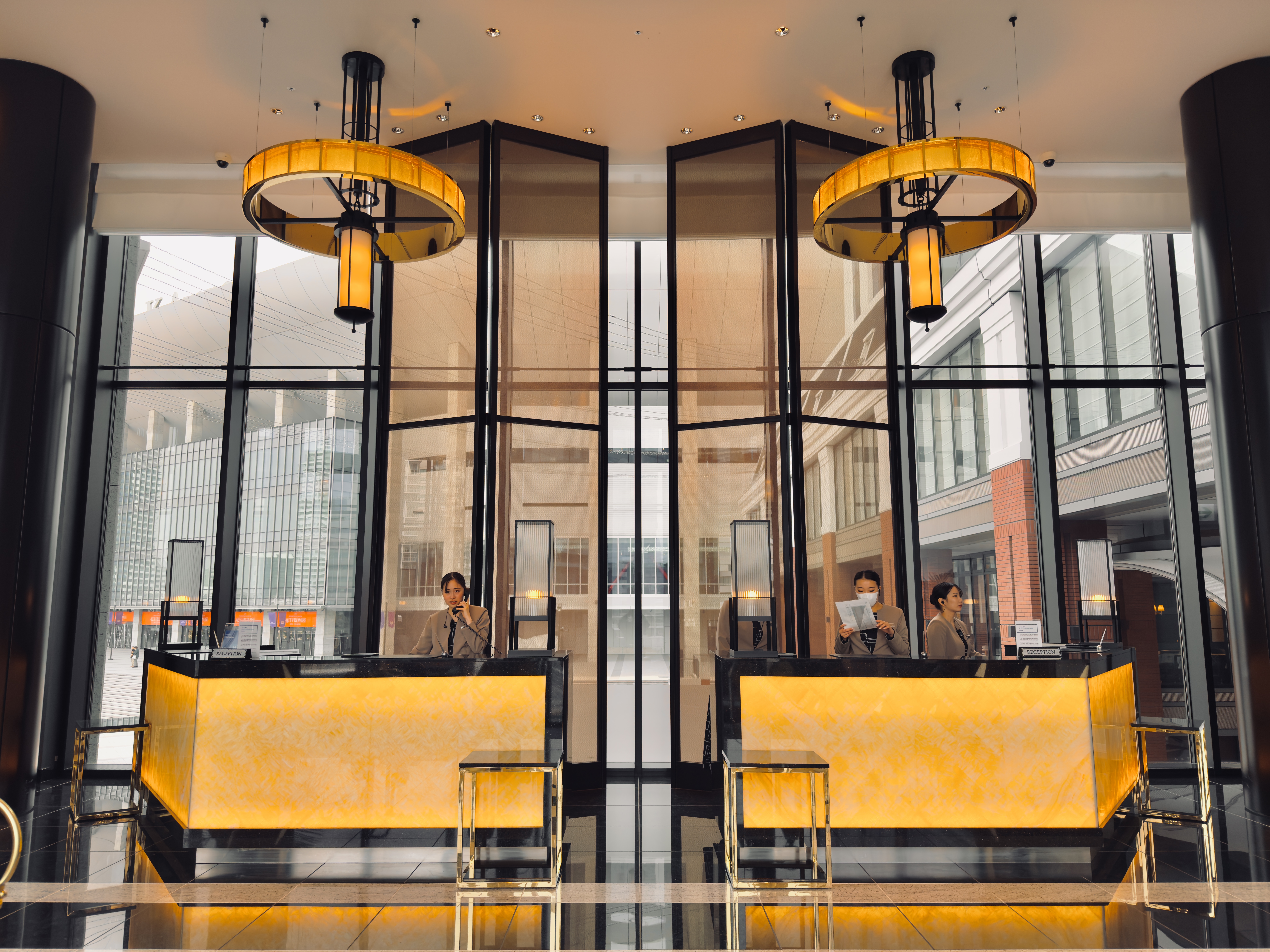 Hilton Yokohama lobby