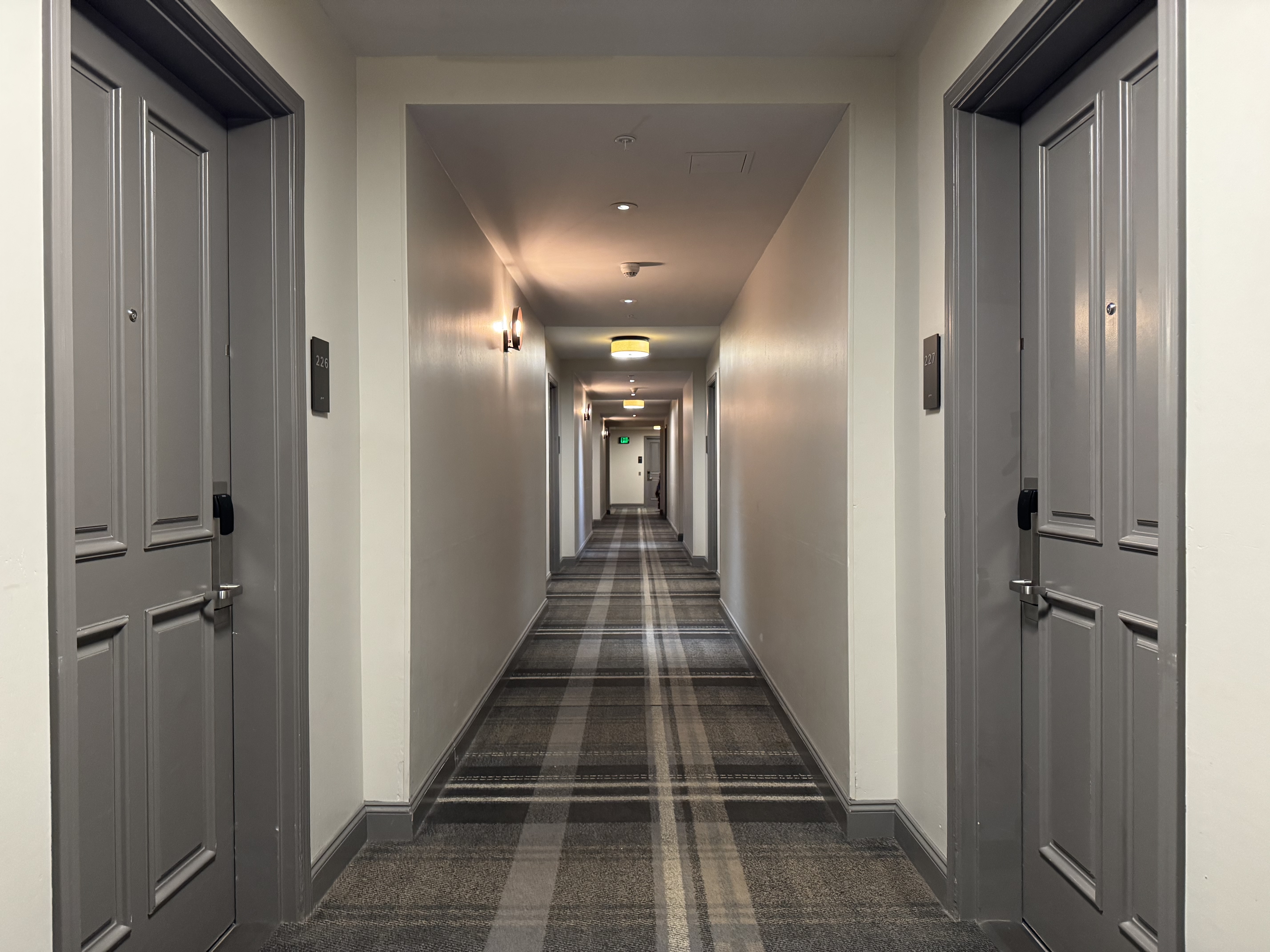Hyatt Regency Sonoma Wine Country hallway