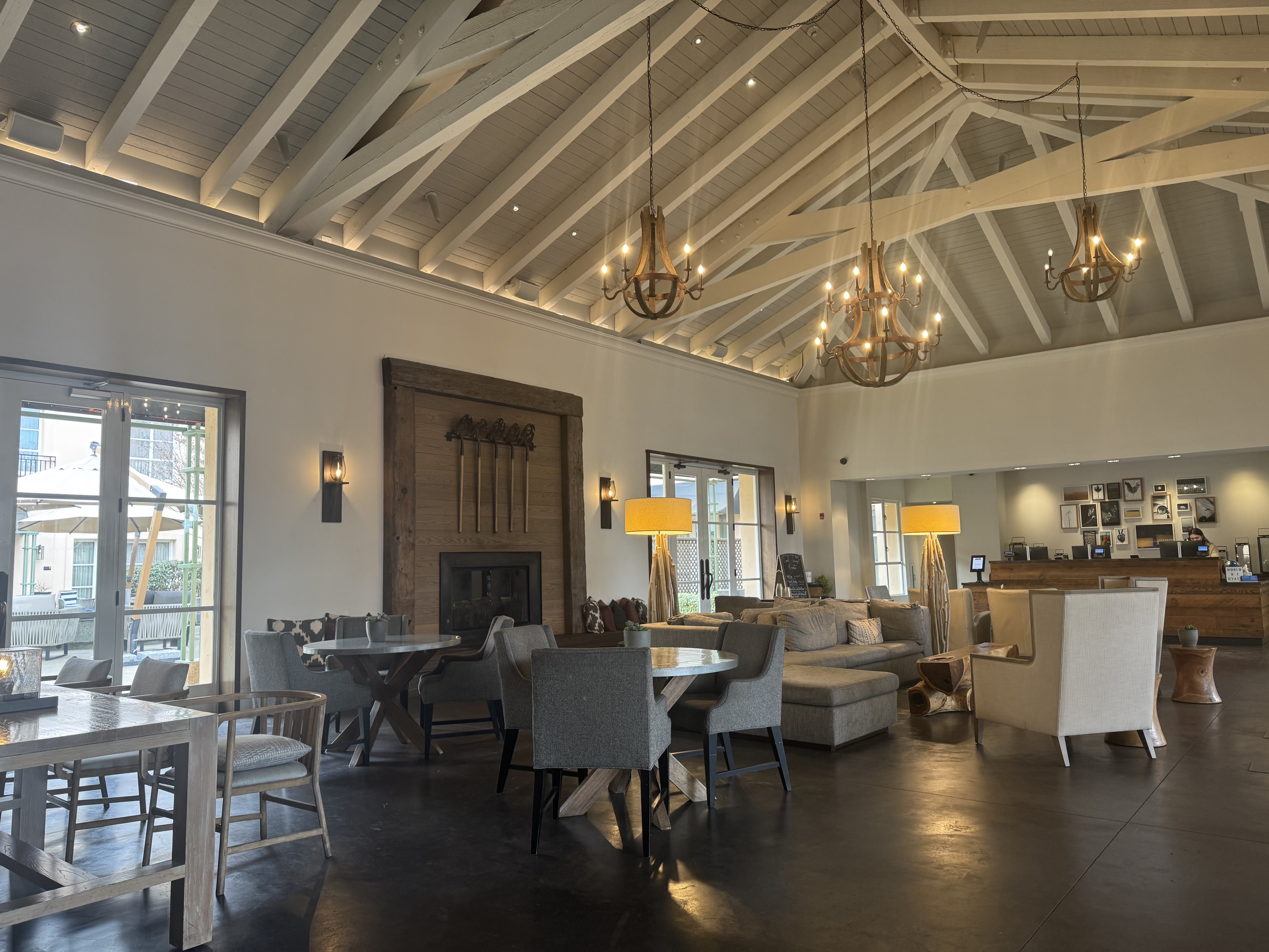 Hyatt Regency Sonoma Wine Country lobby
