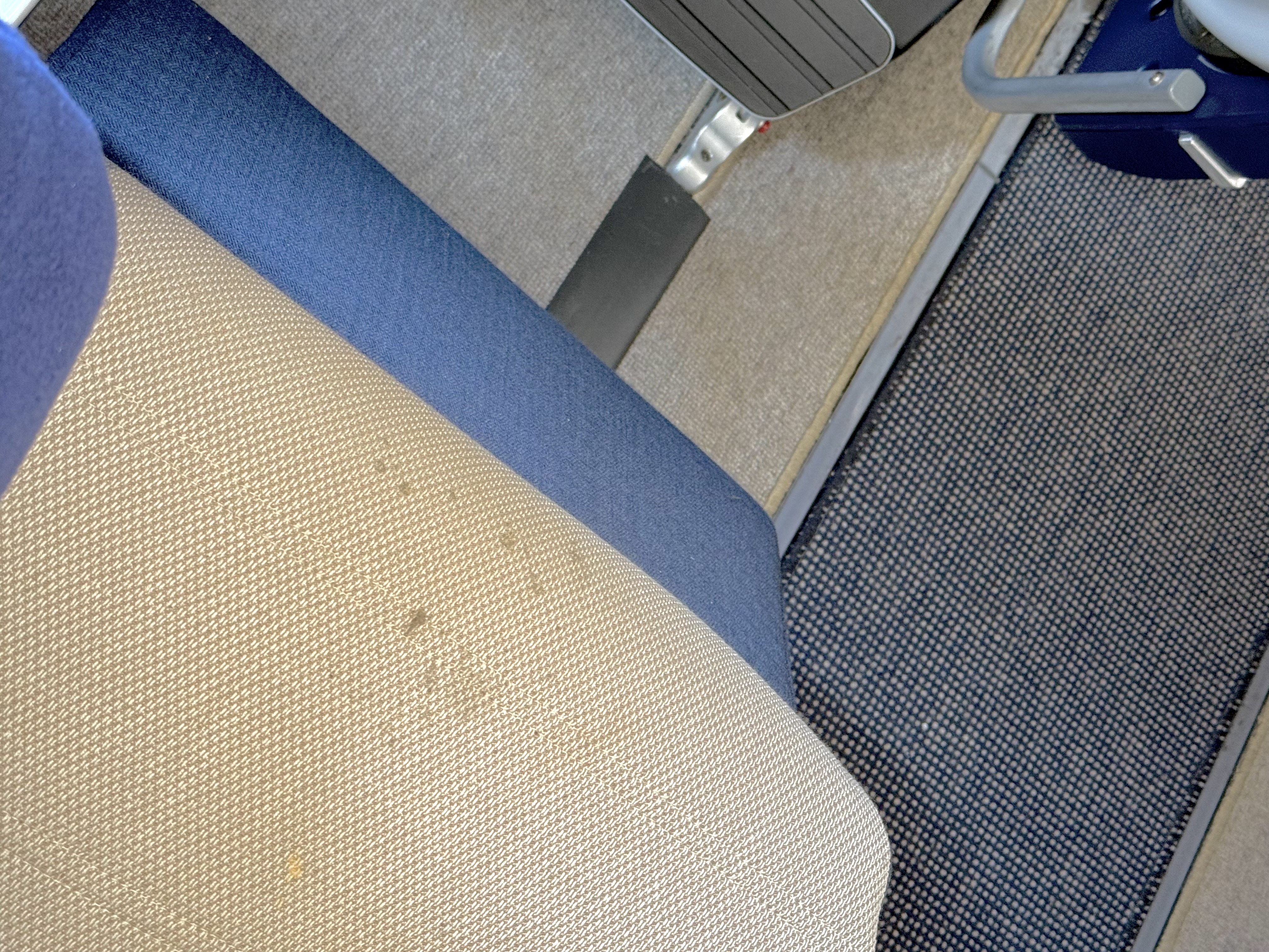 ITA Airways Airbus A350 premium economy more stains on seats ITA Airways Airbus A350 premium economy more stains on seats