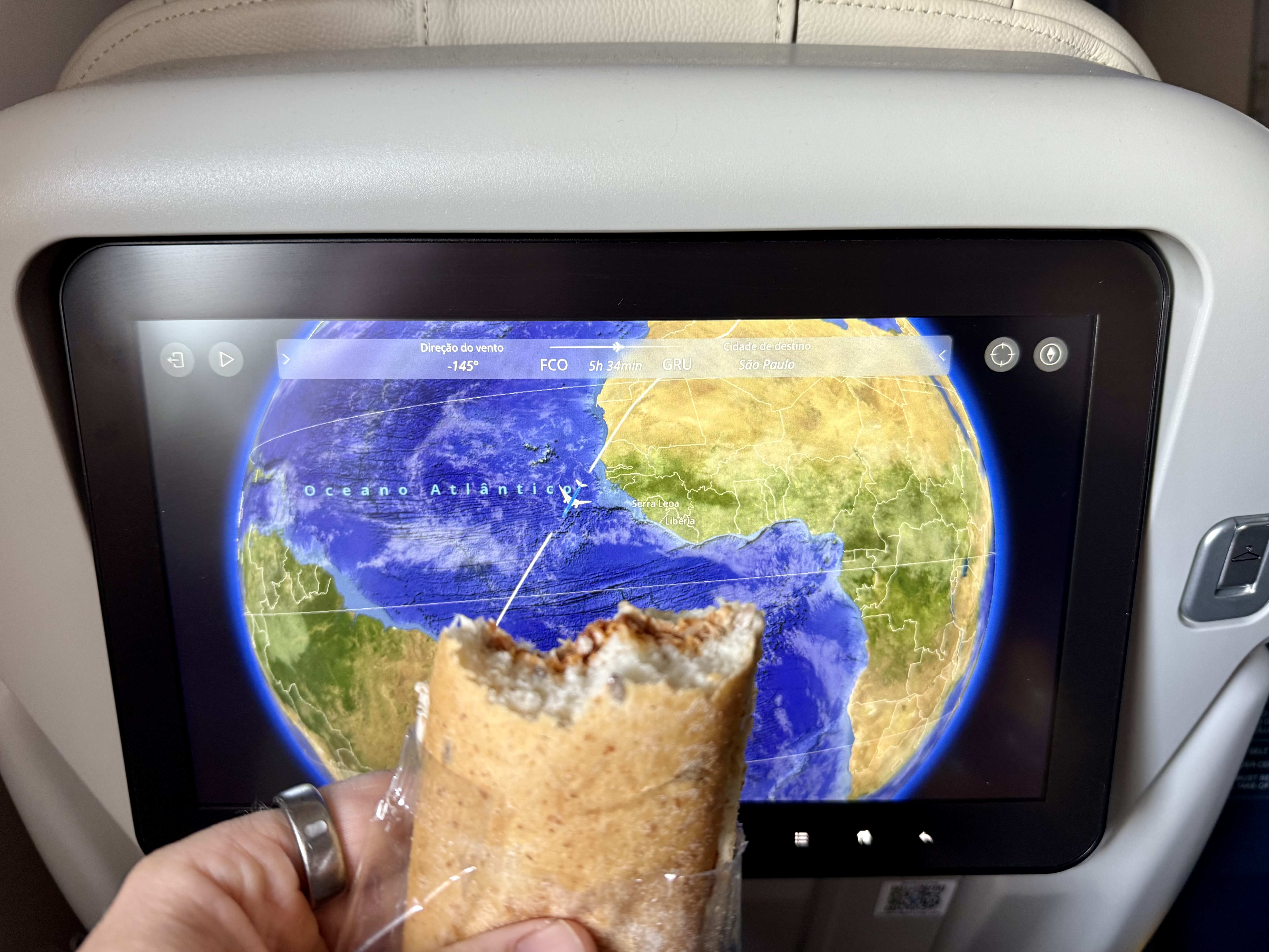 ITA Airways Airbus A350 premium economy second meal snack ITA Airways Airbus A350 premium economy second meal snack
