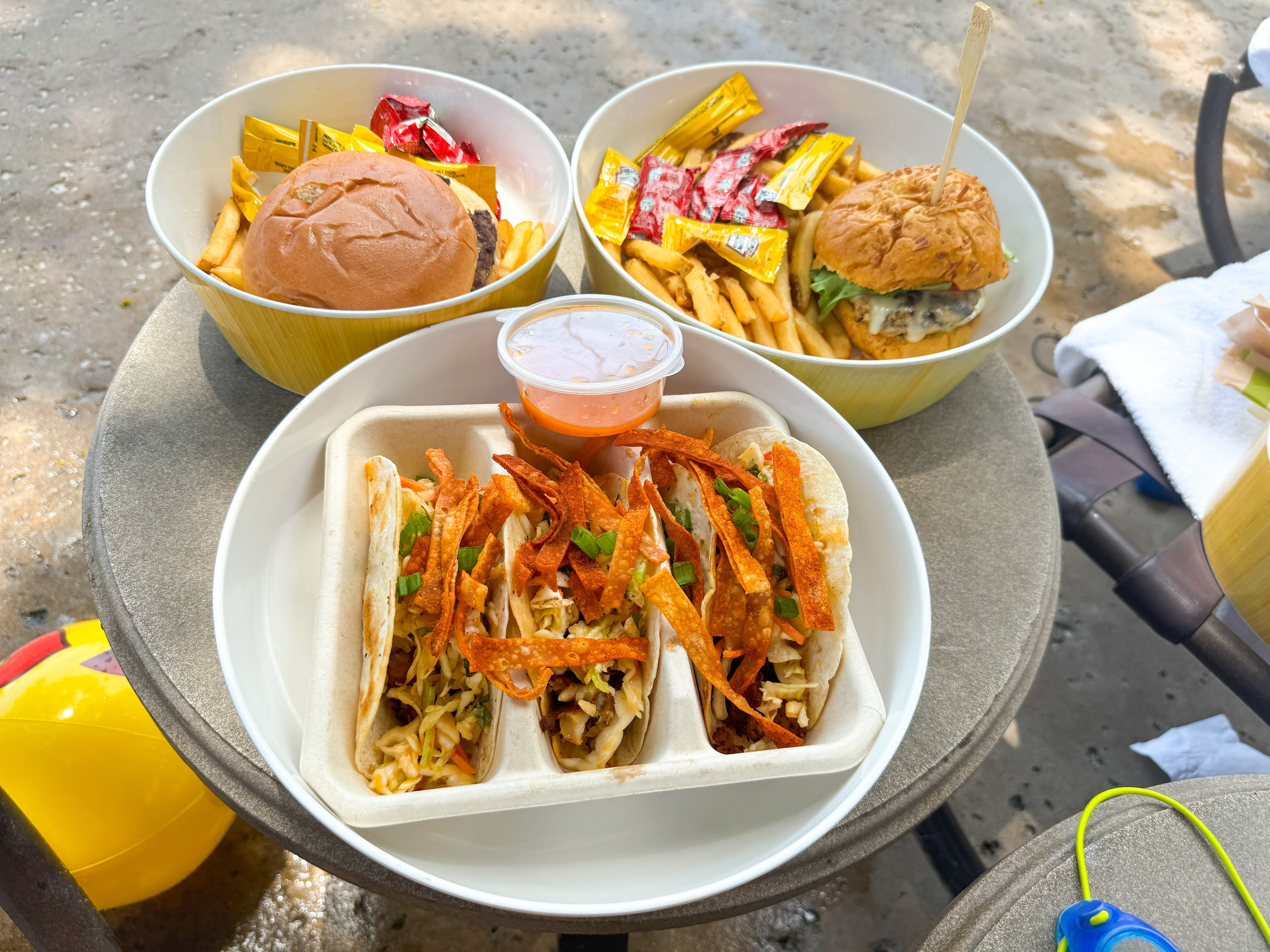 Loews Royal Pacific Hotel Universal Orlando Bule Bar pool tacos burgers Loews Royal Pacific Hotel Universal Orlando Bule Bar pool tacos burgers