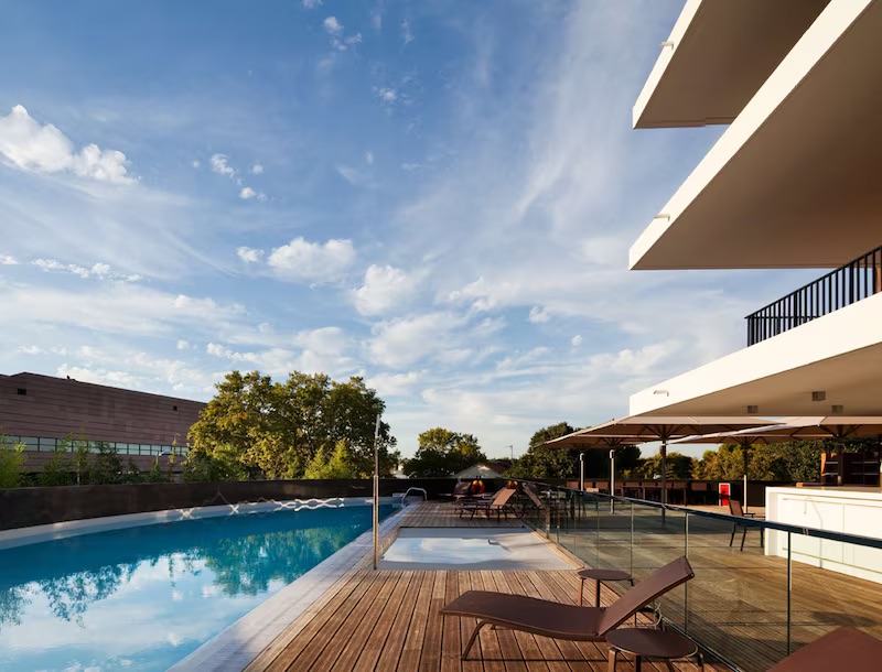 Radisson Blu Montpellier Outdoor Pool at Radisson Blu Montpellier