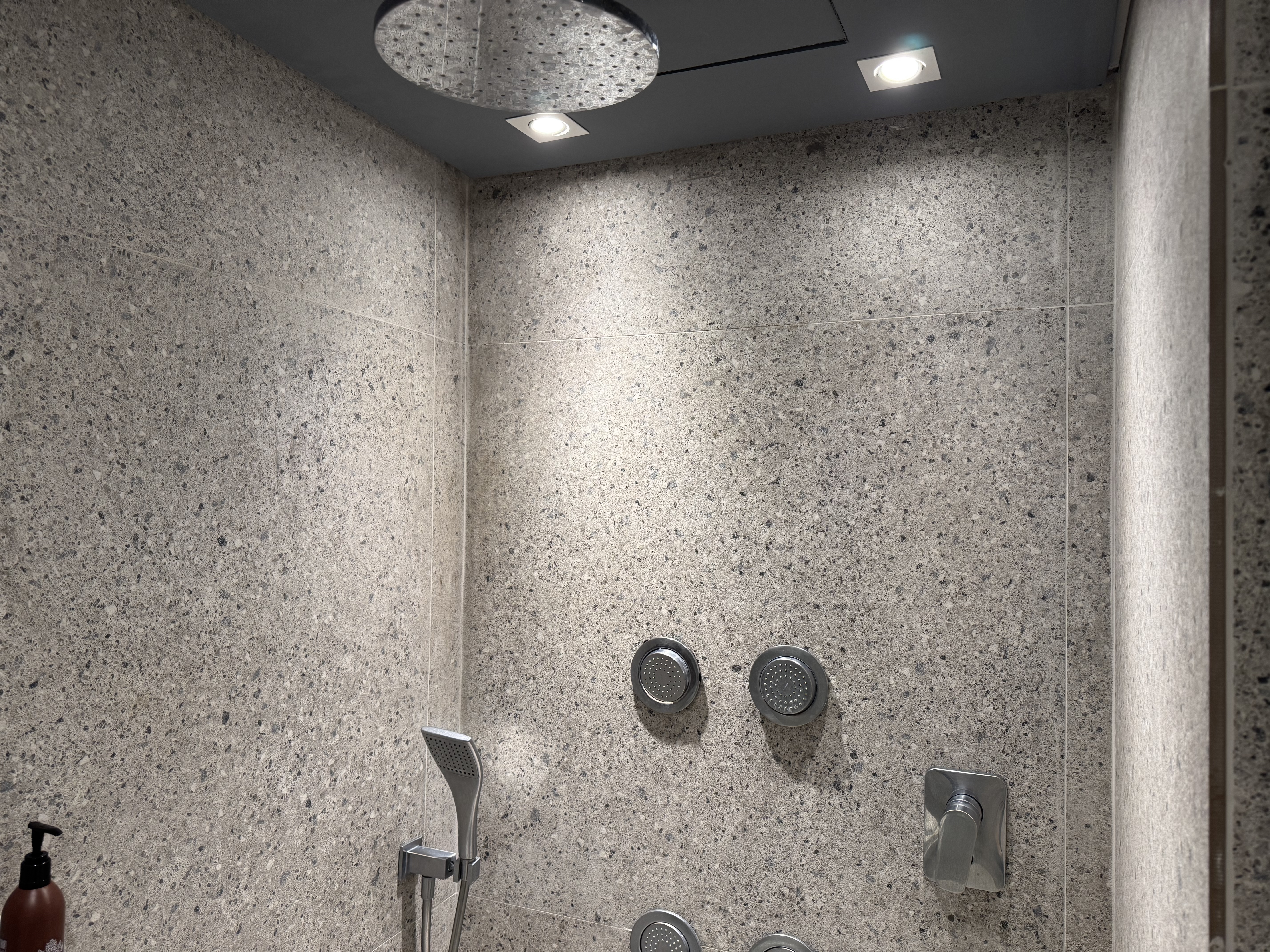 Sheraton Sao Paulo WTC Hotel bathroom shower Sheraton Sao Paulo WTC Hotel bathroom shower