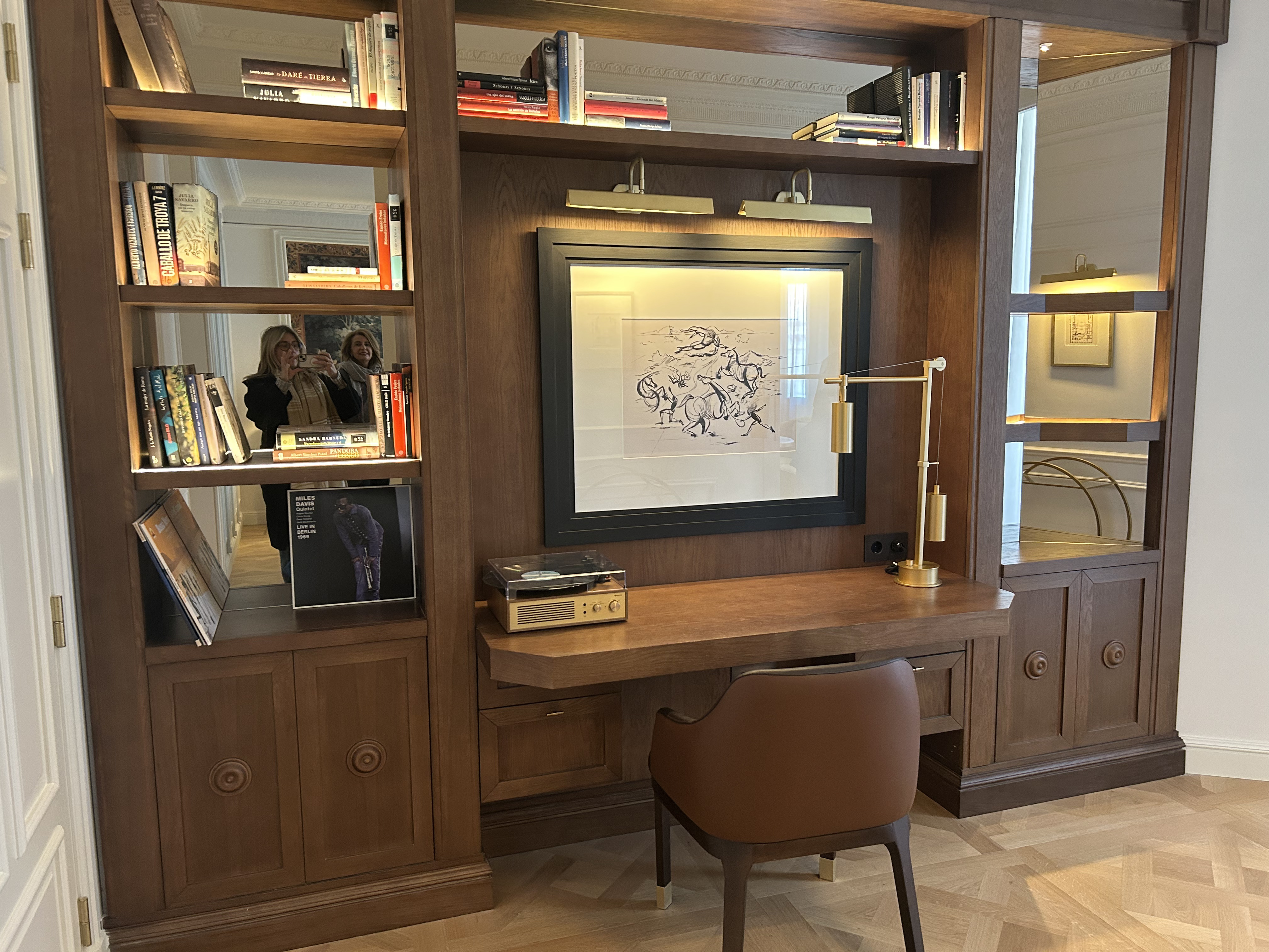 The Palace, a Luxury Collection Hotel, Madrid suite workspace