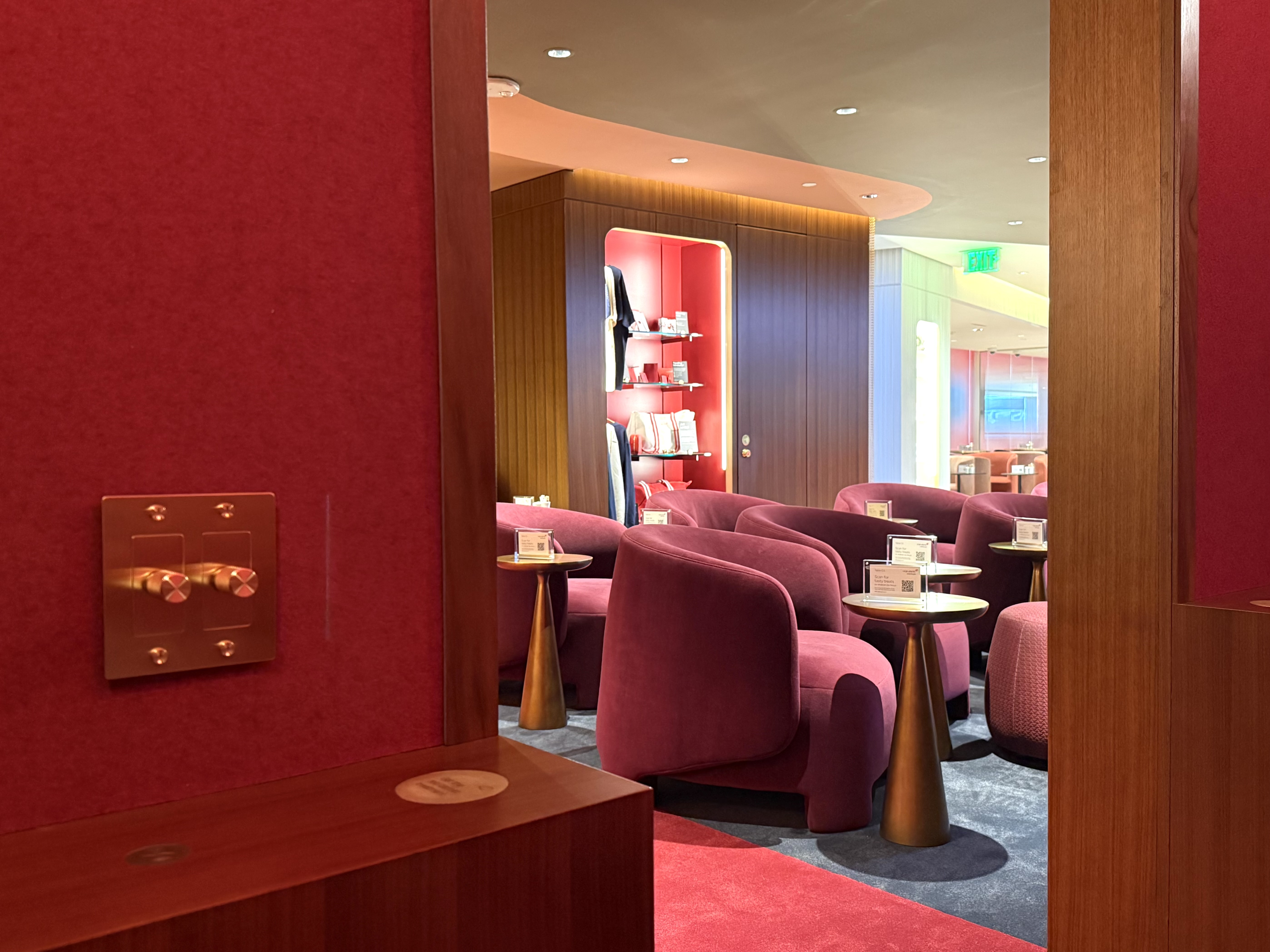 Virgin Atlantic Clubhouse LAX inside the Royal Box