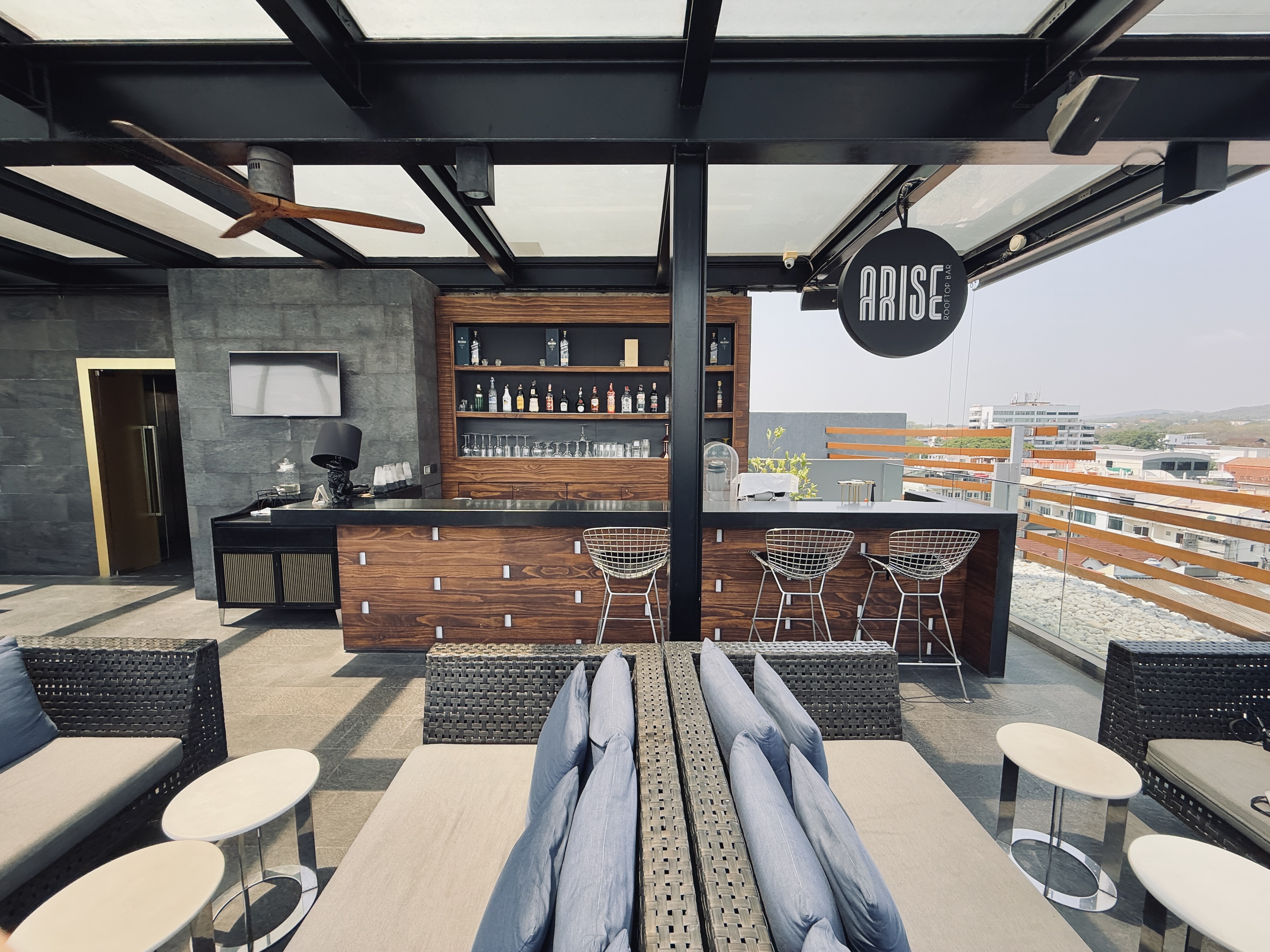 AMANOR Hotel Chiang Mai ARISE bar AMANOR Hotel Chiang Mai ARISE bar