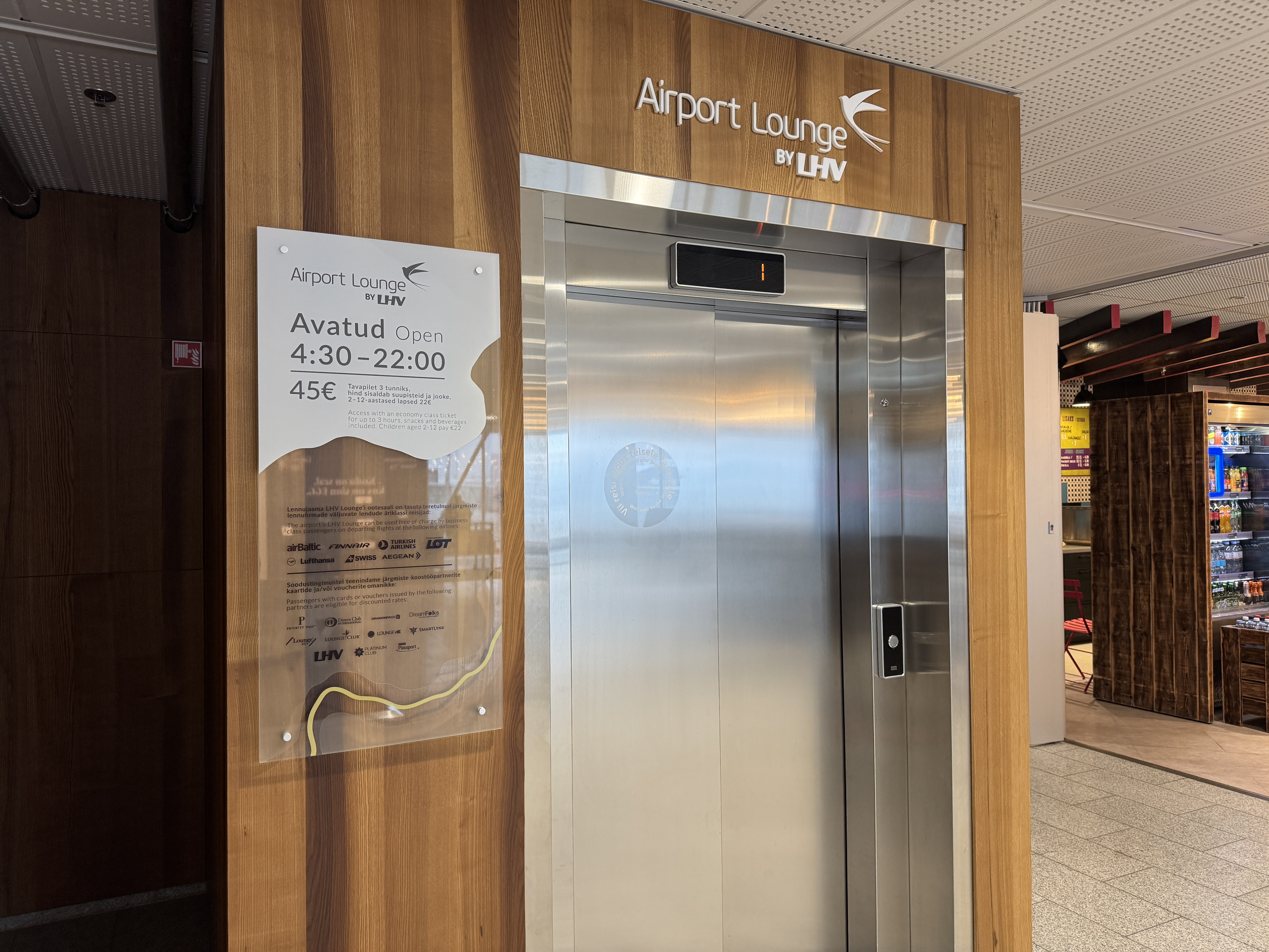 Airport Lounge by LHV TLL elevators