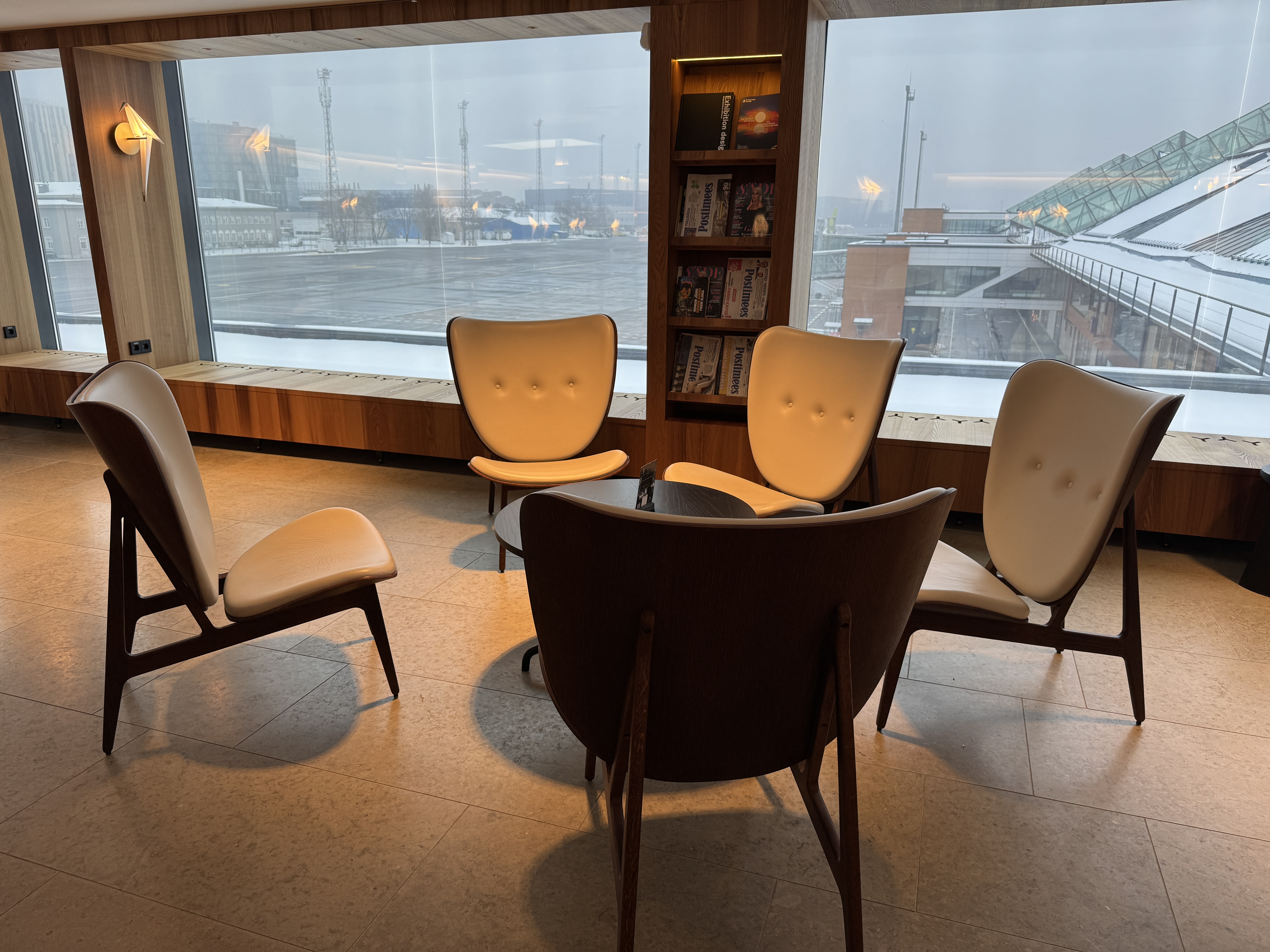 Airport Lounge by LHV TLL group seating
