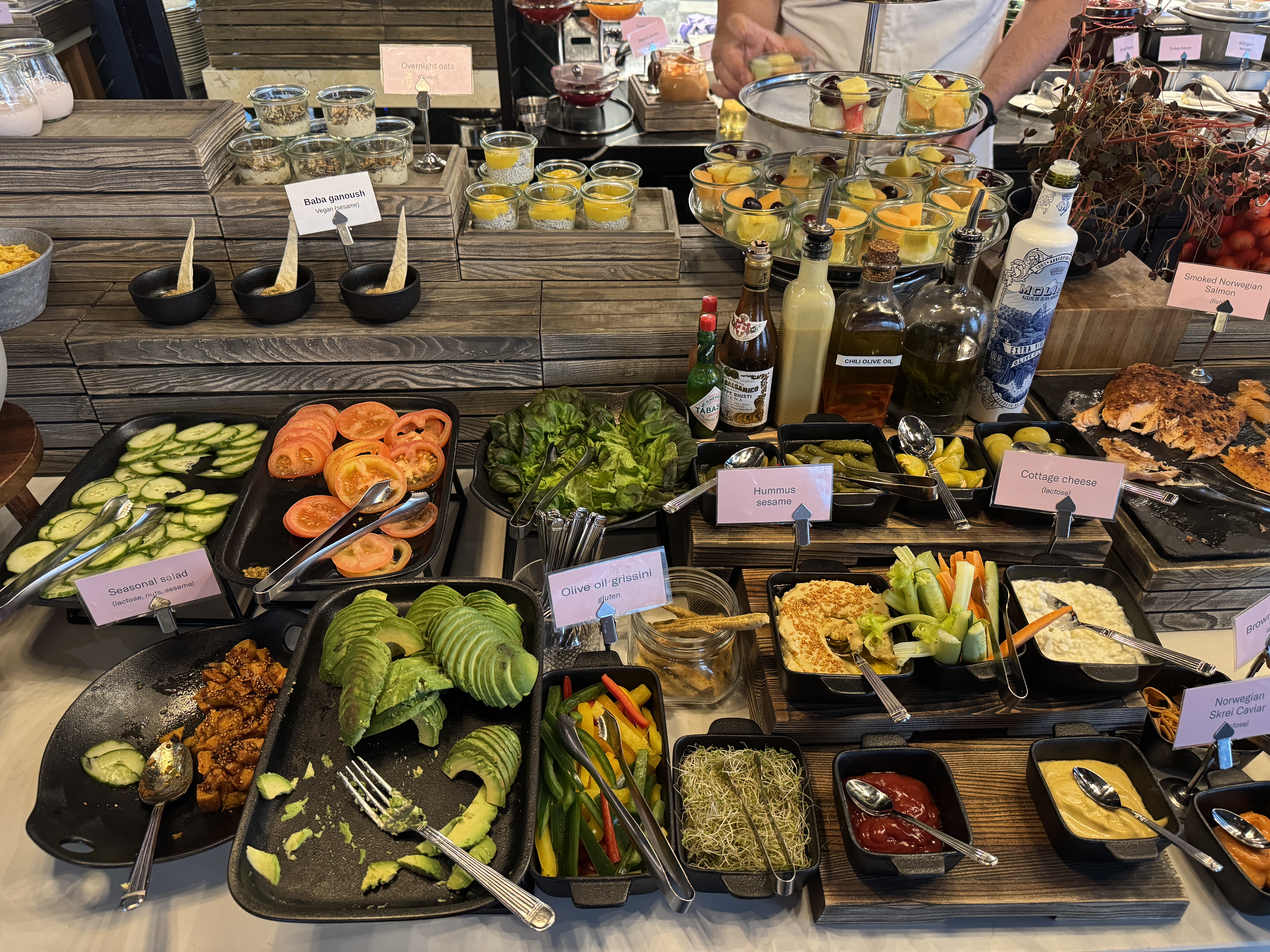 Amerikalinjen Atlas breakfast salads meze