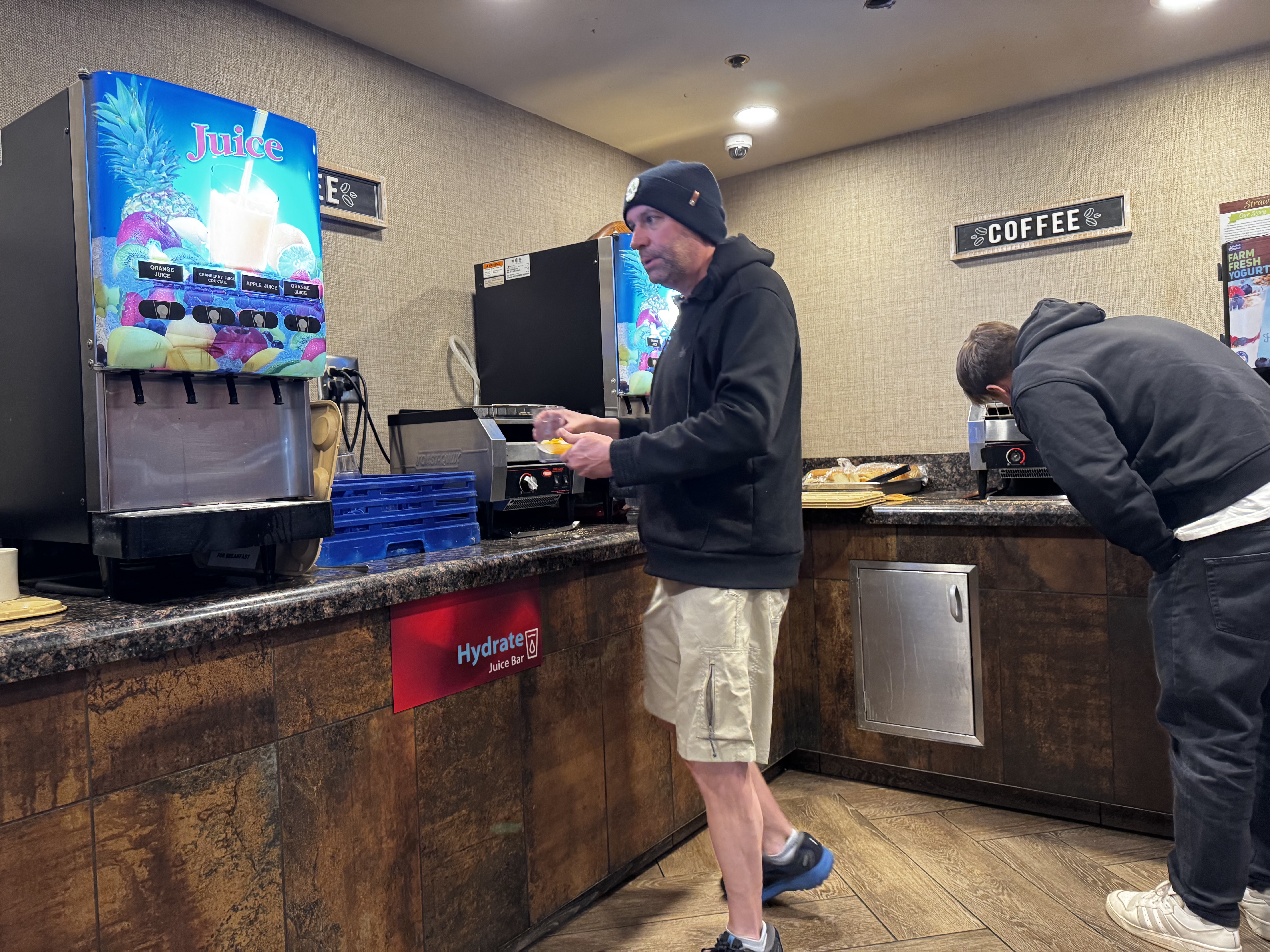 Best Western Plus Rubys Inn Cowboys Buffet drink station