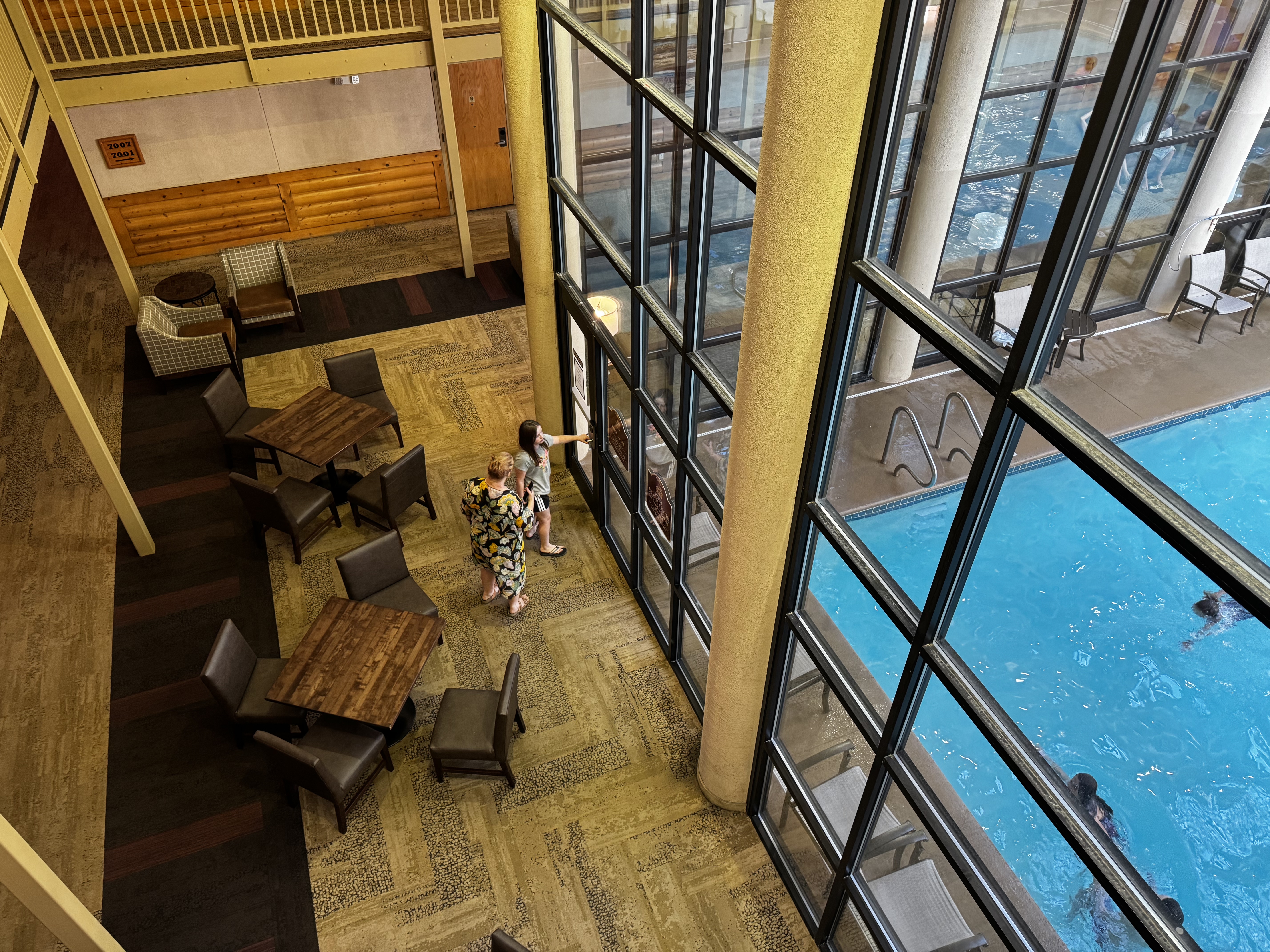 Best Western Plus Rubys Inn pool seating